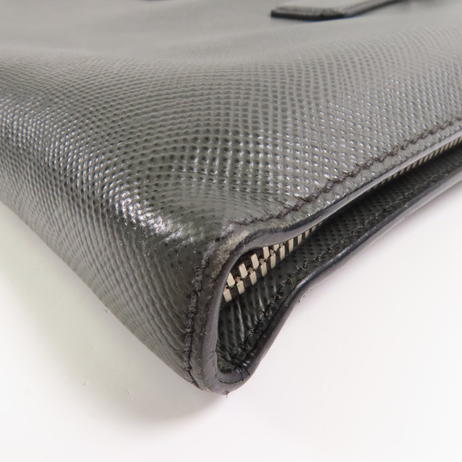 PRADA 牛皮皮革Briefcase銀扣公事包