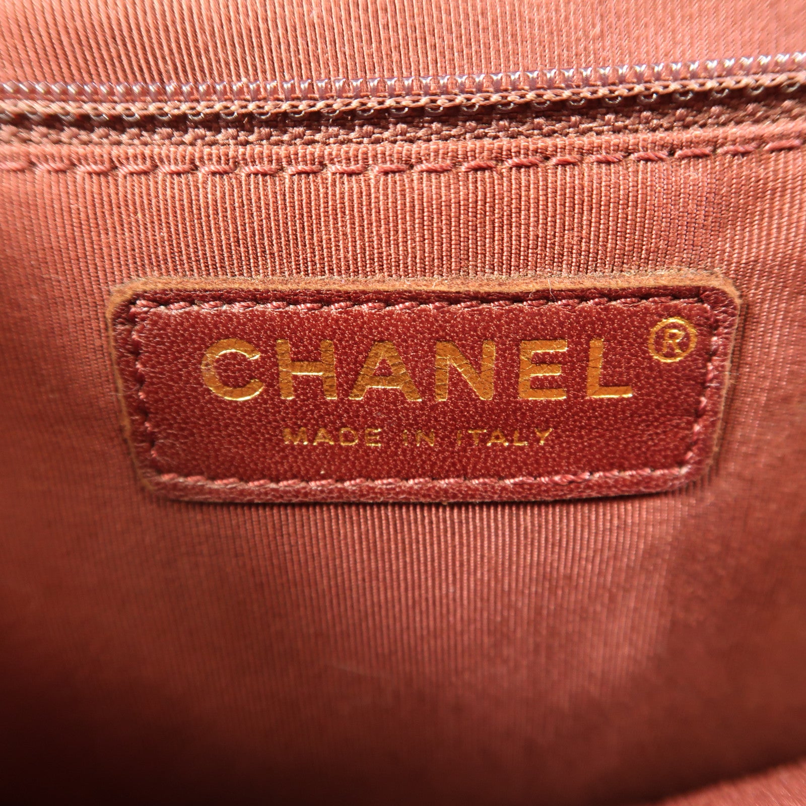 CHANEL 漆皮皮革2.55 Chain Shoulder金扣鏈帶肩背袋