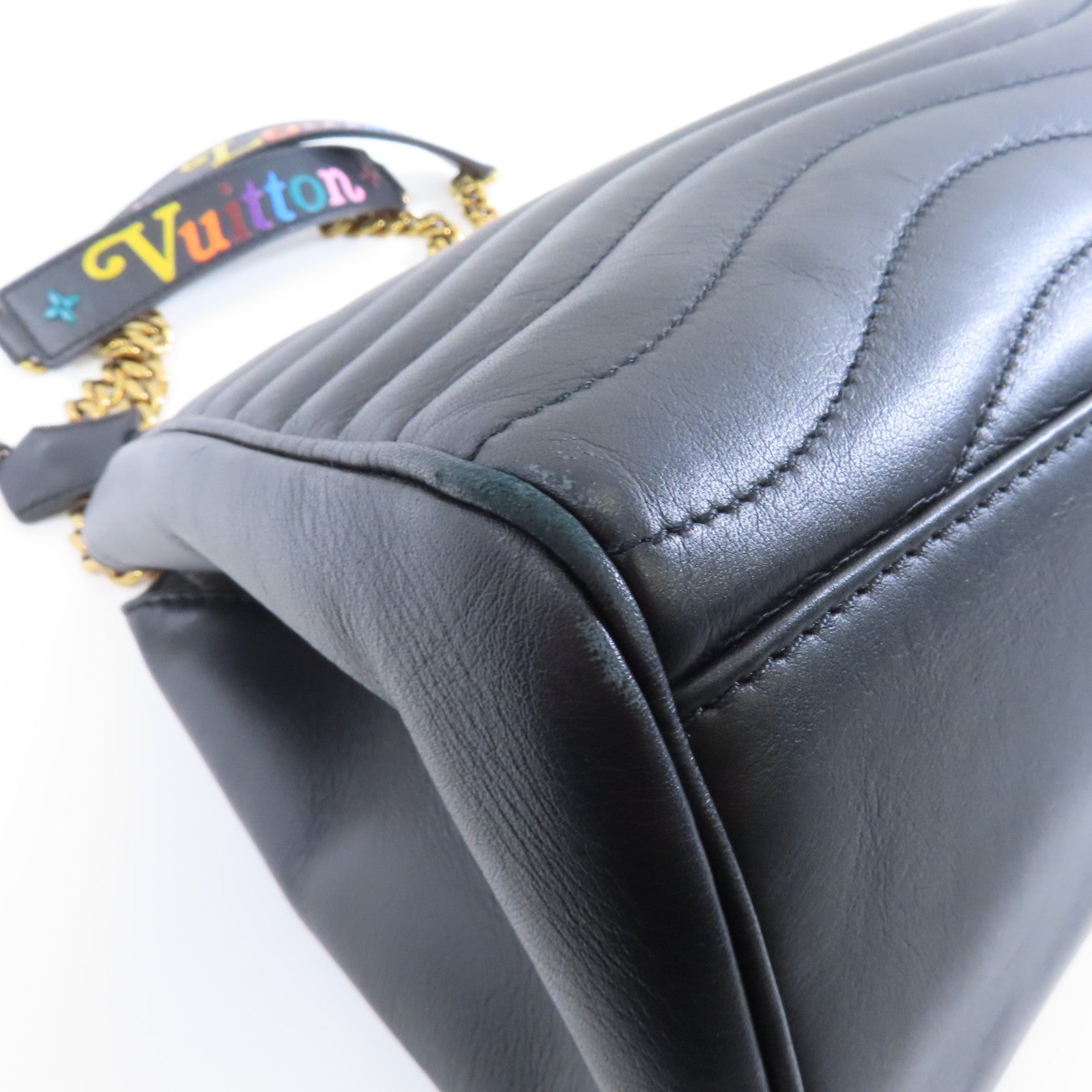 LOUIS VUITTON 牛皮皮革New Wave Tote Bag金扣鏈帶肩背袋黑色