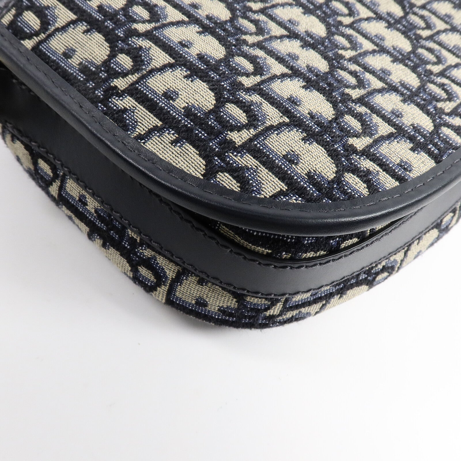 Dior 帆布Bobby Bag肩背袋