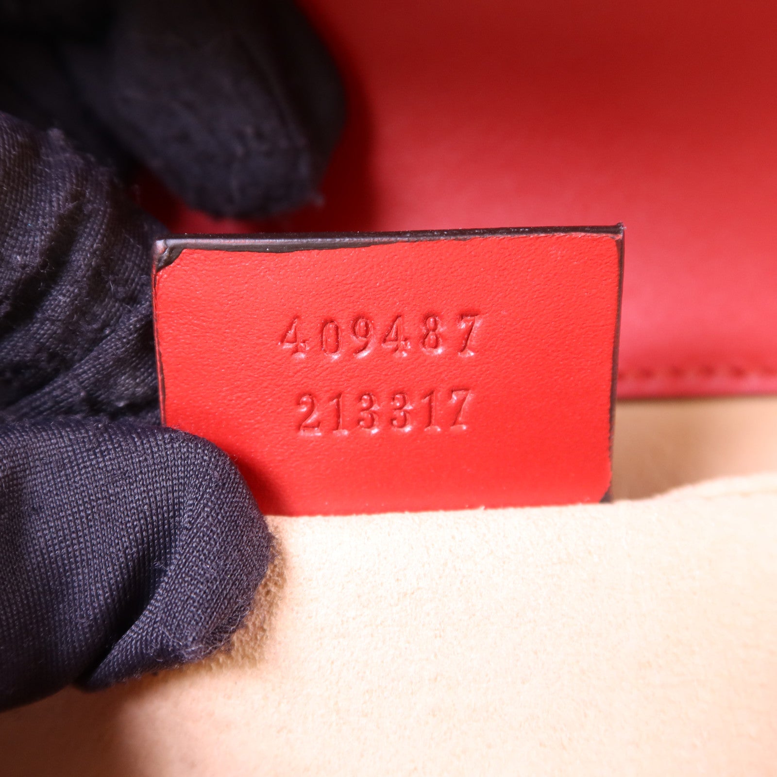 GUCCI 【激減優惠】牛皮皮革Padlock GG金扣鏈帶肩背袋