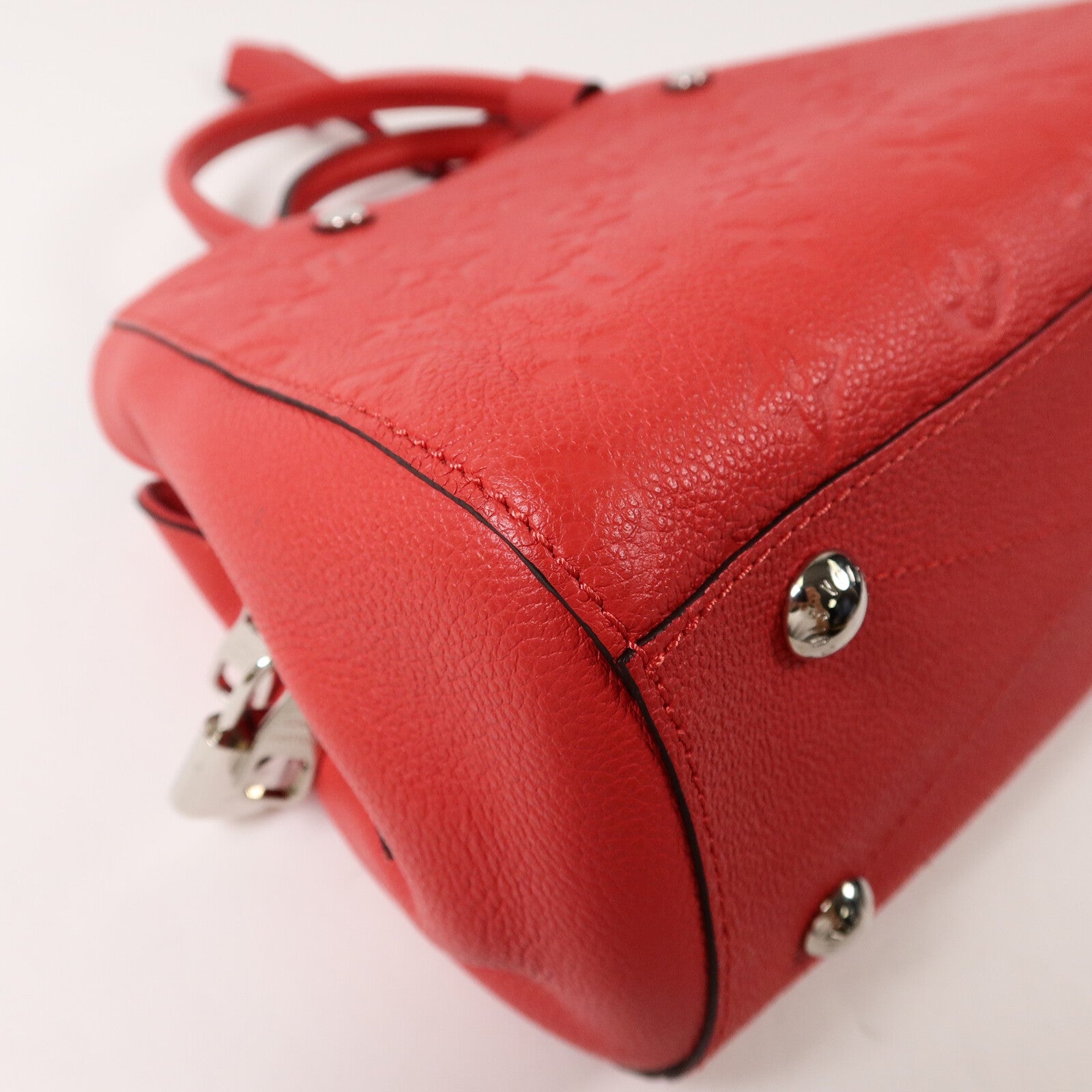 LOUIS VUITTON Monogram Empreinte Montaigne MM肩背袋