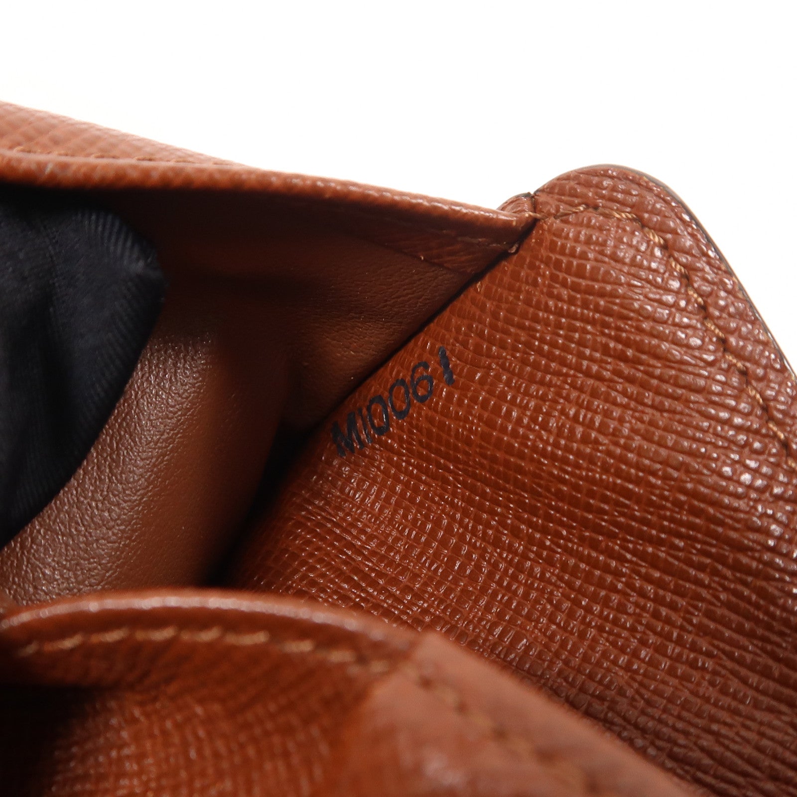 LOUIS VUITTON Monogram Wallet金扣錢包