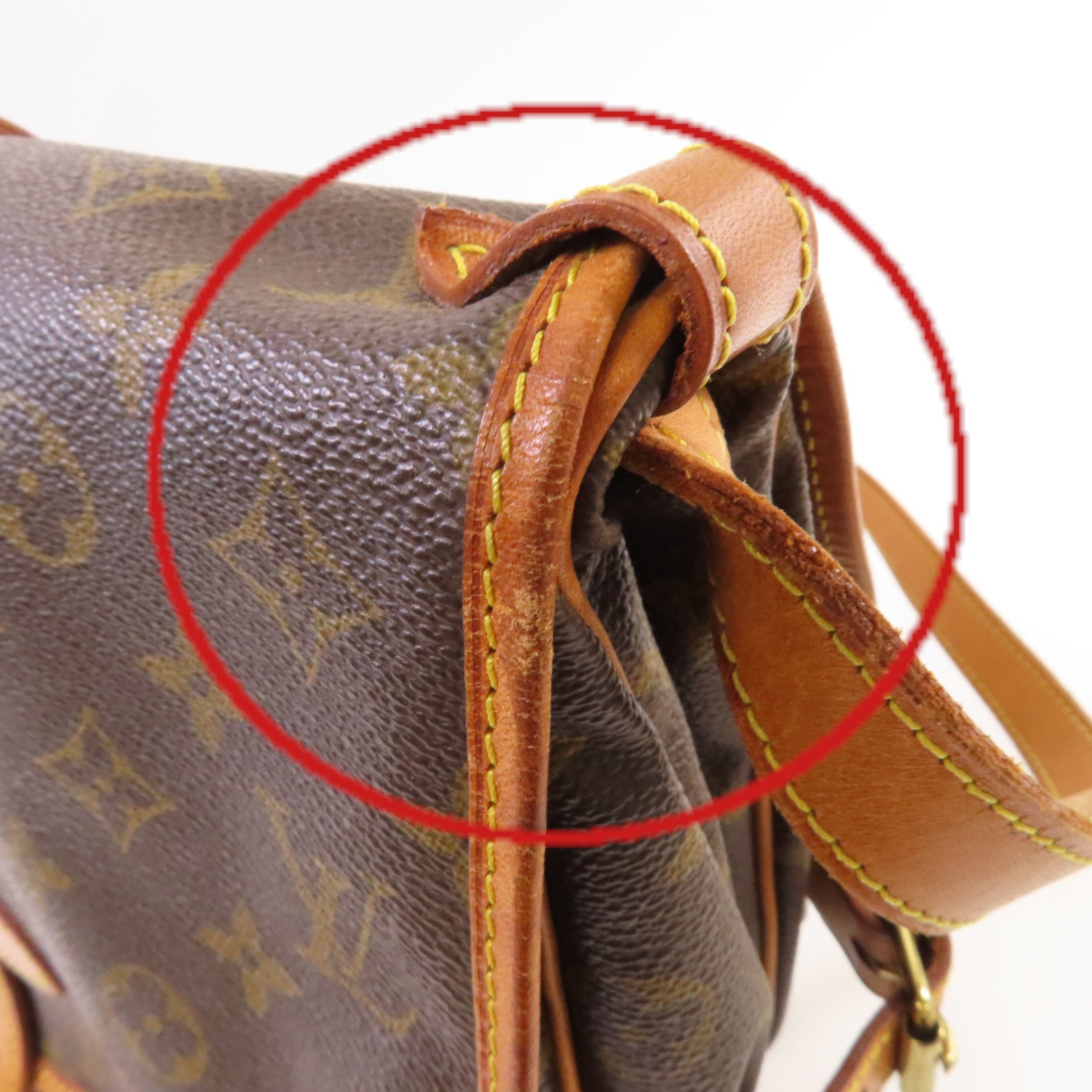LOUIS VUITTON Monogram Saumur 30 Shoulder Bag金扣肩背袋啡色