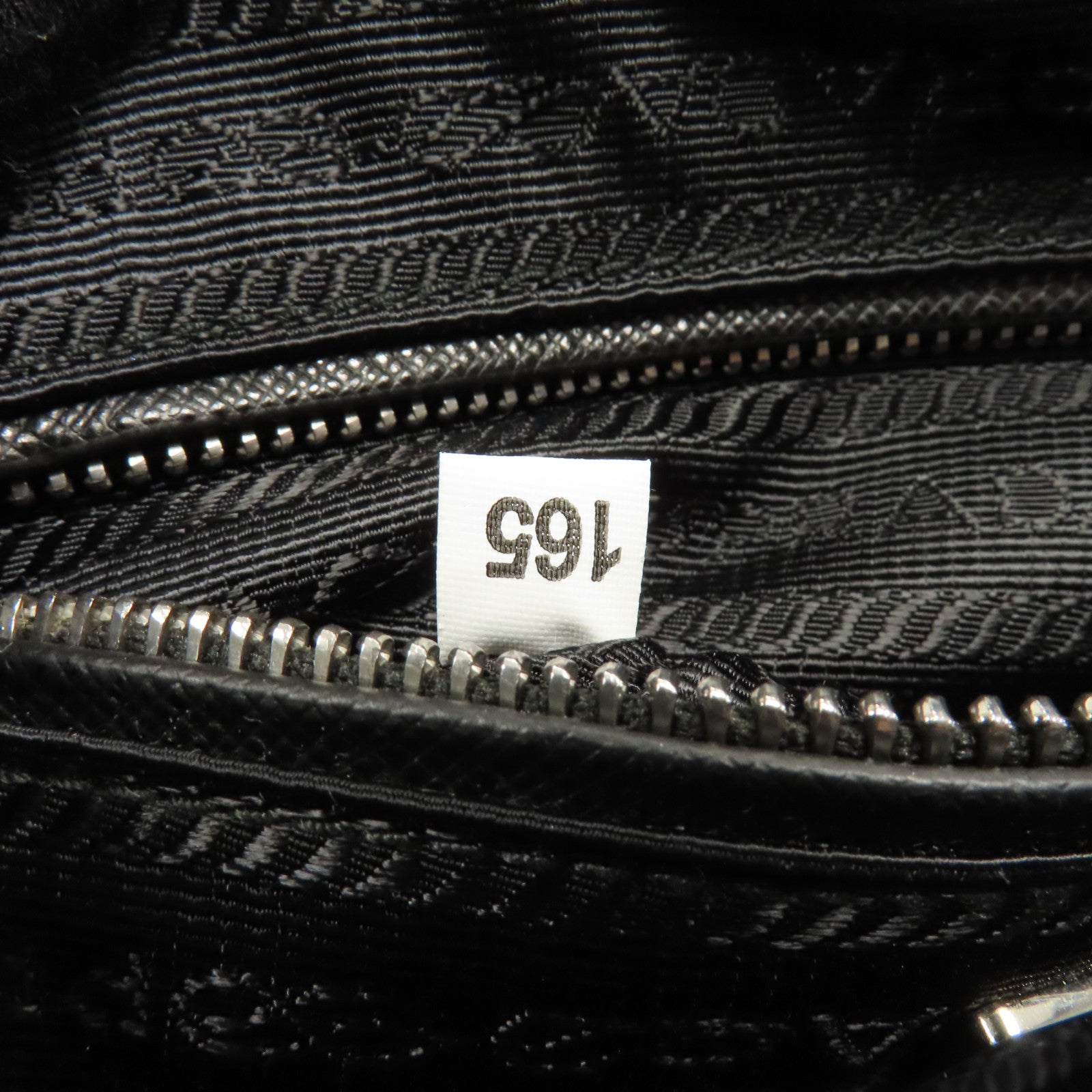 PRADA 尼龍Banddiera Black Tessuto銀扣手挽肩背兩用袋黑色