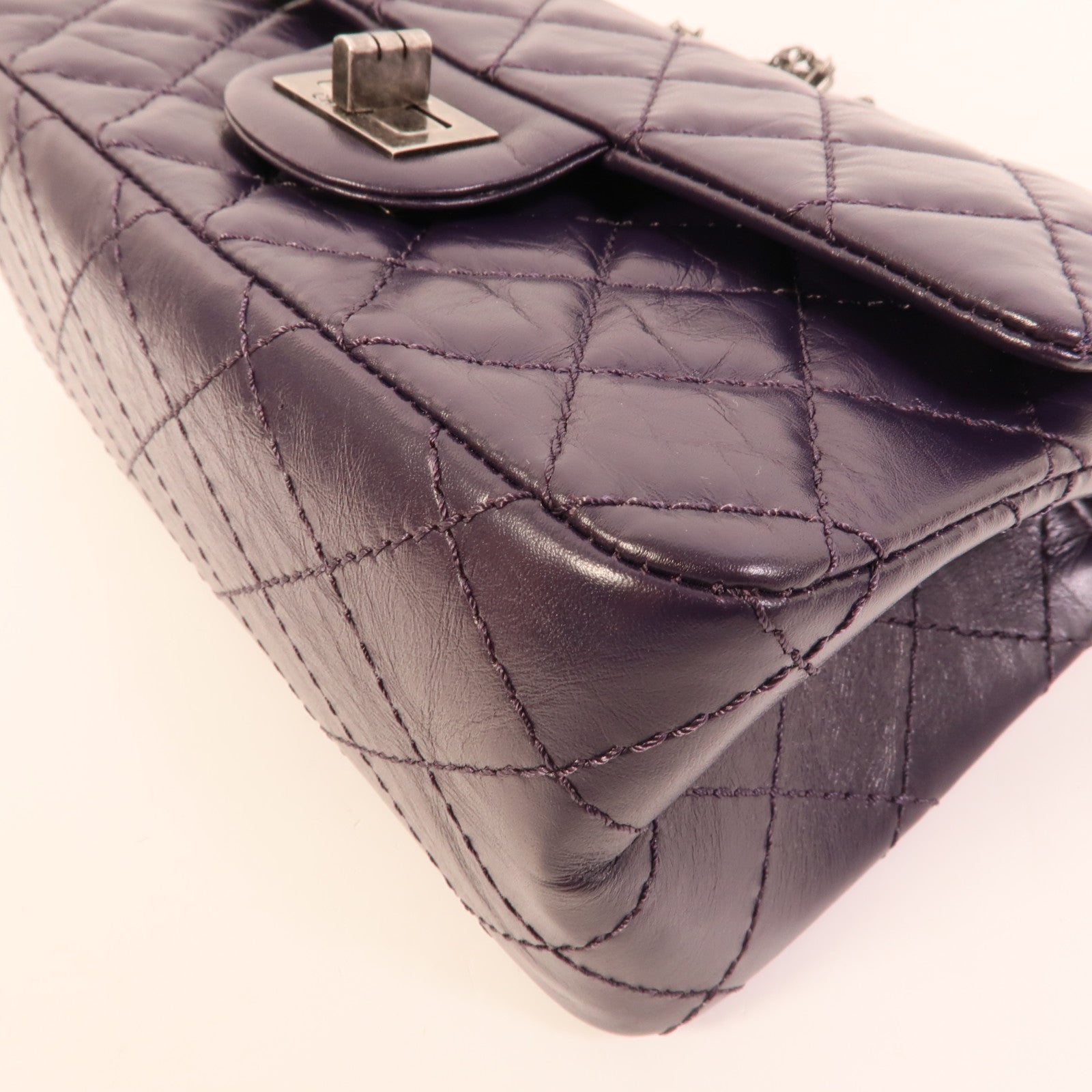 CHANEL 牛皮皮革2.55 Mini鏈帶肩背袋