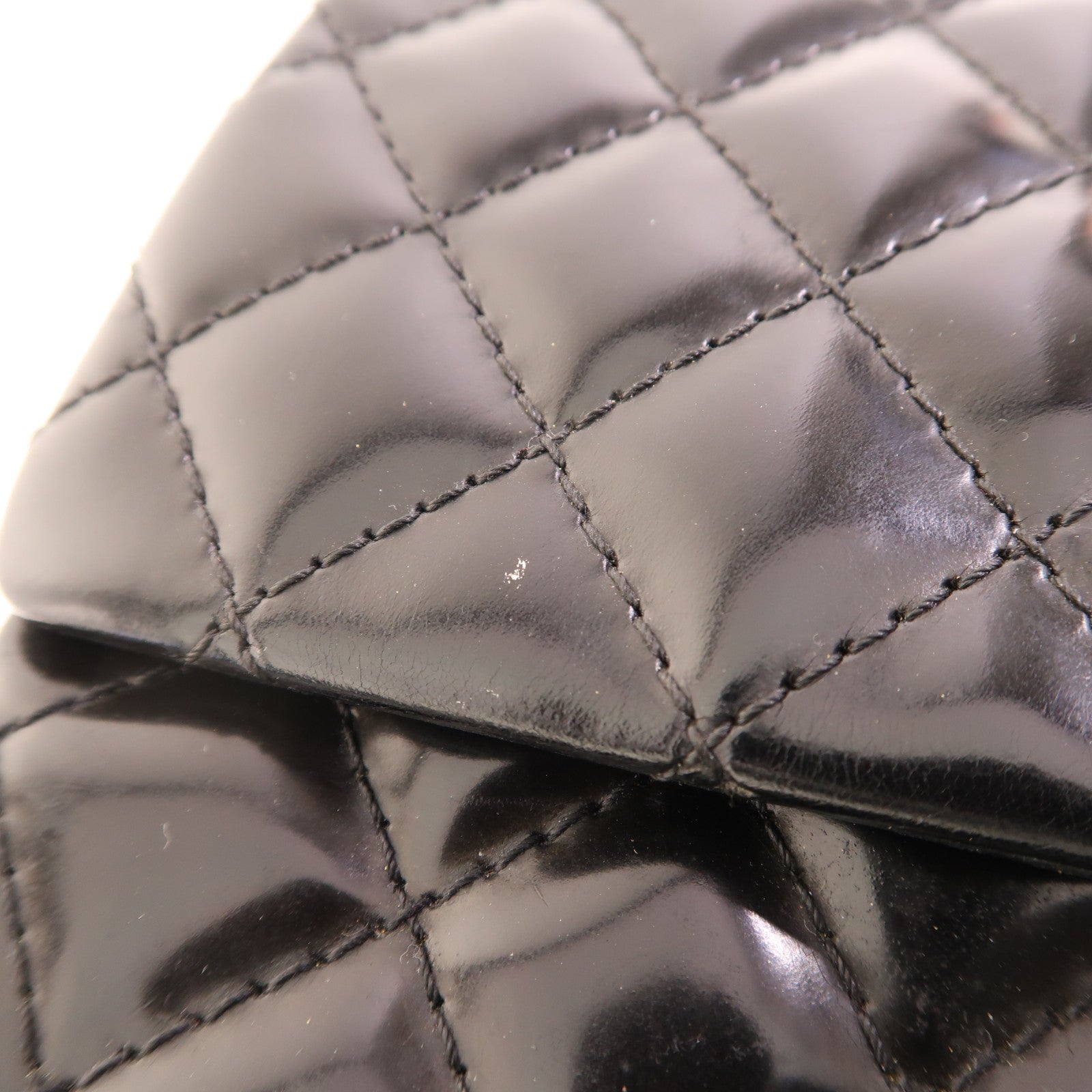 CHANEL 漆皮皮革2.55 Chain Shoulder金扣鏈帶肩背袋