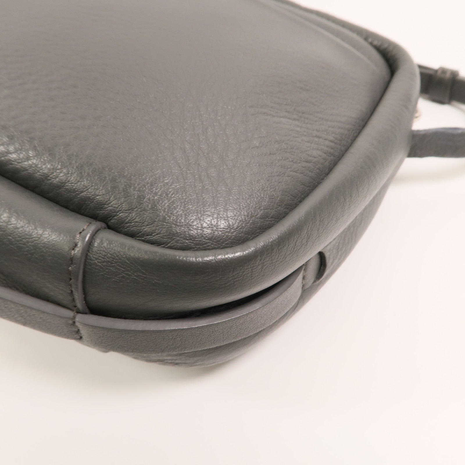 BALENCIAGA 牛皮皮革Everday Camera Bag肩背袋