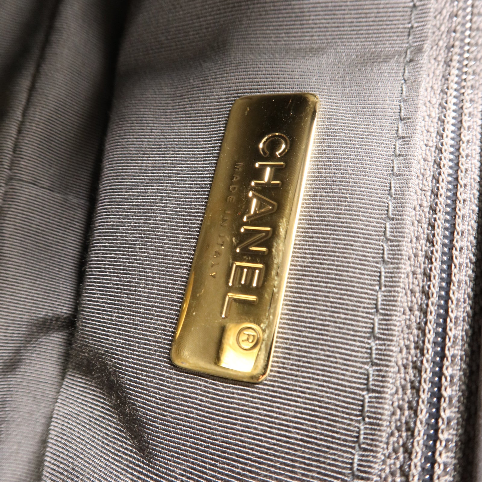 CHANEL 羊皮皮革C19 Small鏈帶肩背袋