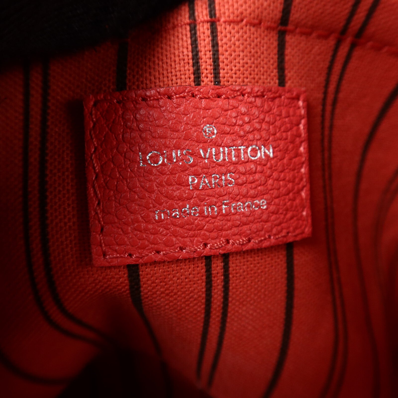 LOUIS VUITTON Monogram Empreinte Montaigne MM肩背袋