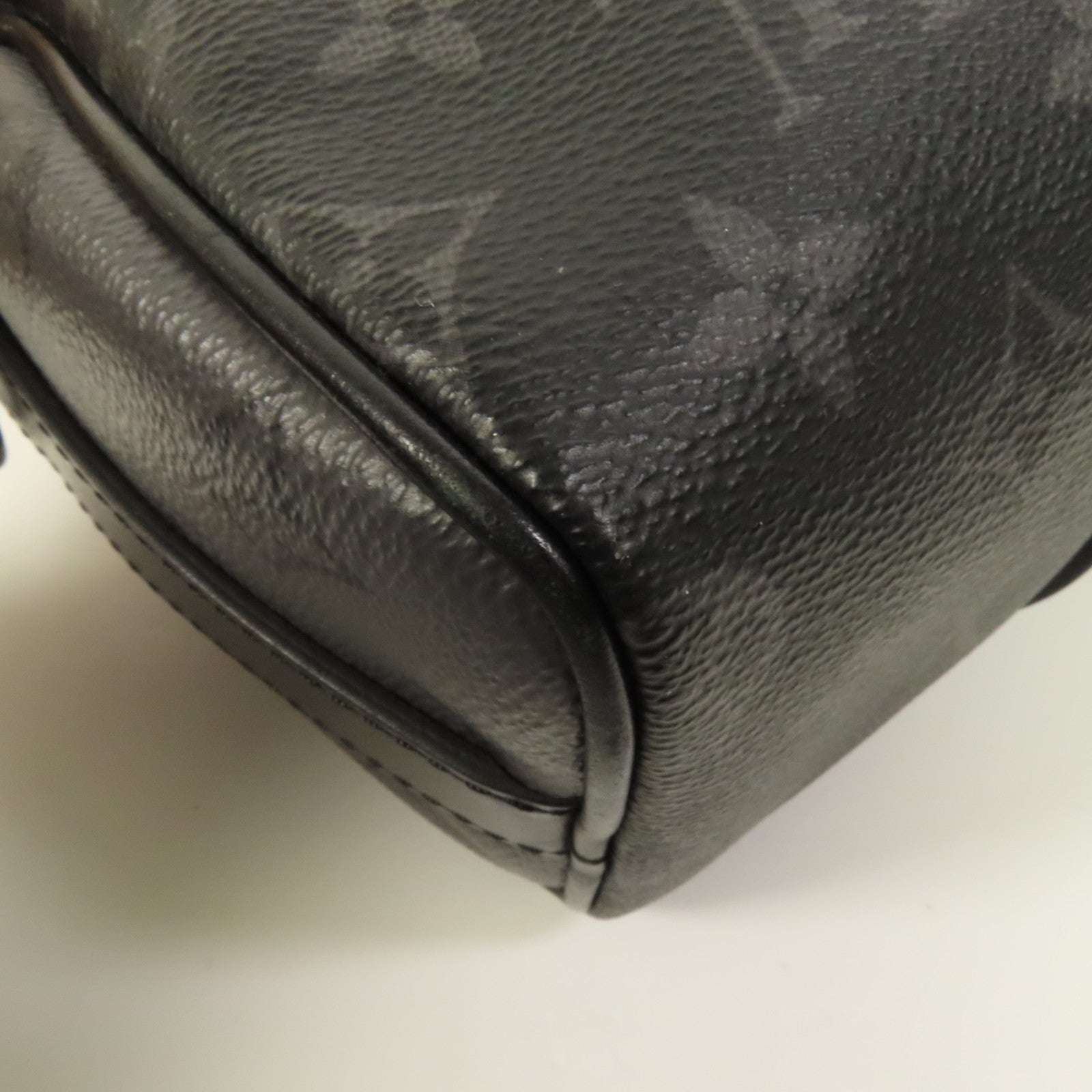 LOUIS VUITTON Monogram Eclipse Keepall Bandouliere 25手挽肩背兩用袋