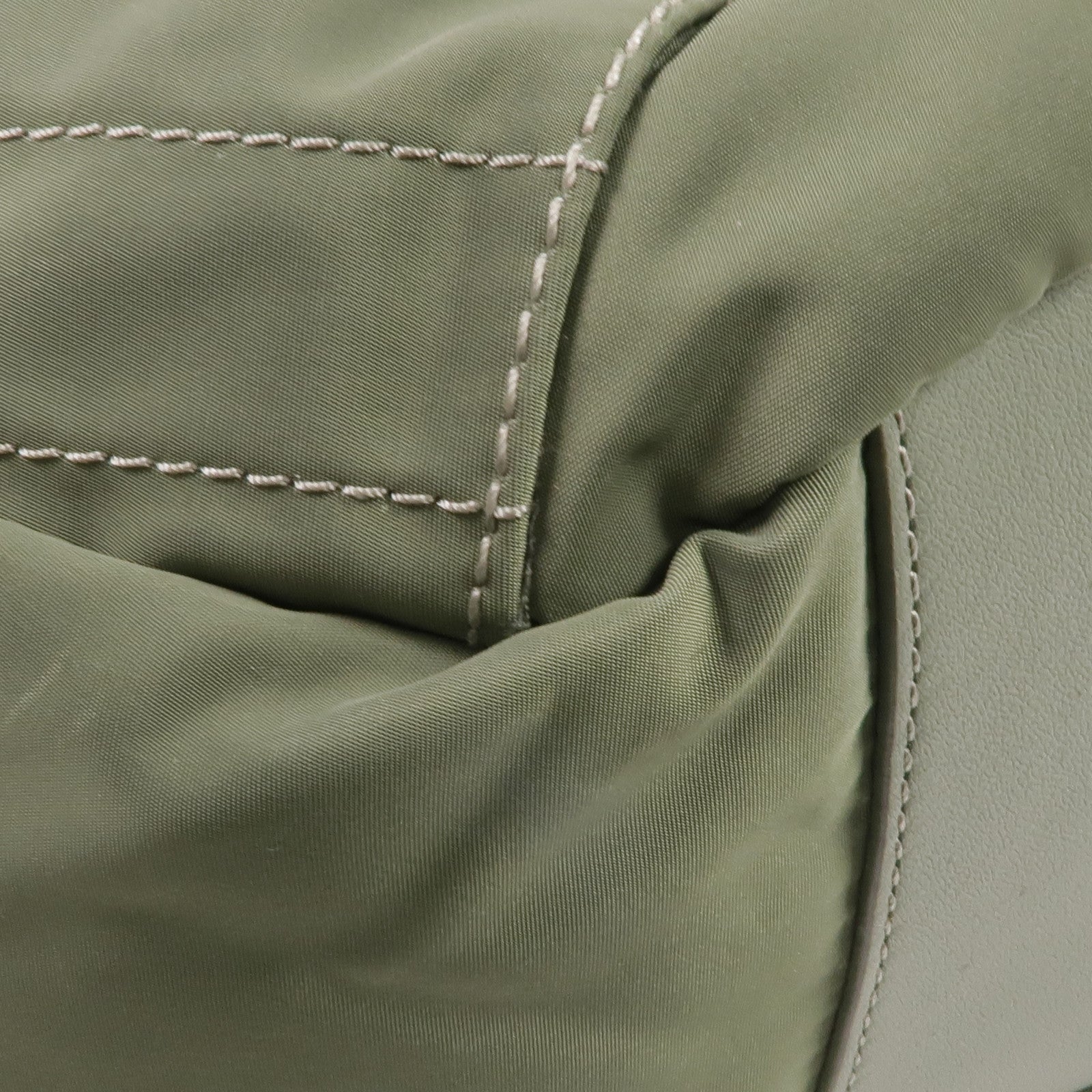 LOEWE 尼龍Hammock Reversible銀扣手挽肩背兩用袋