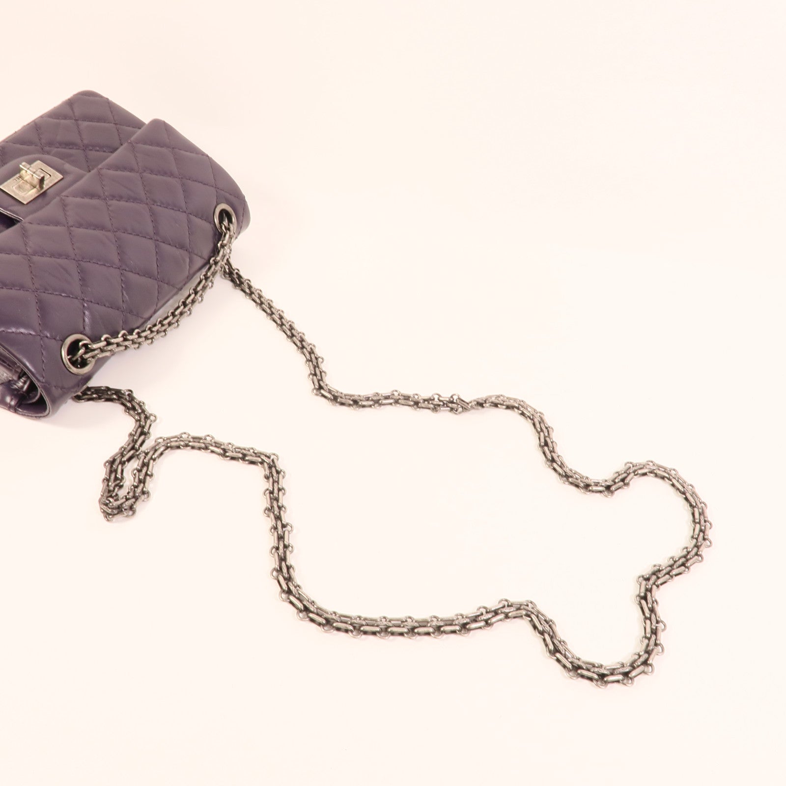 CHANEL 牛皮皮革2.55 Mini鏈帶肩背袋