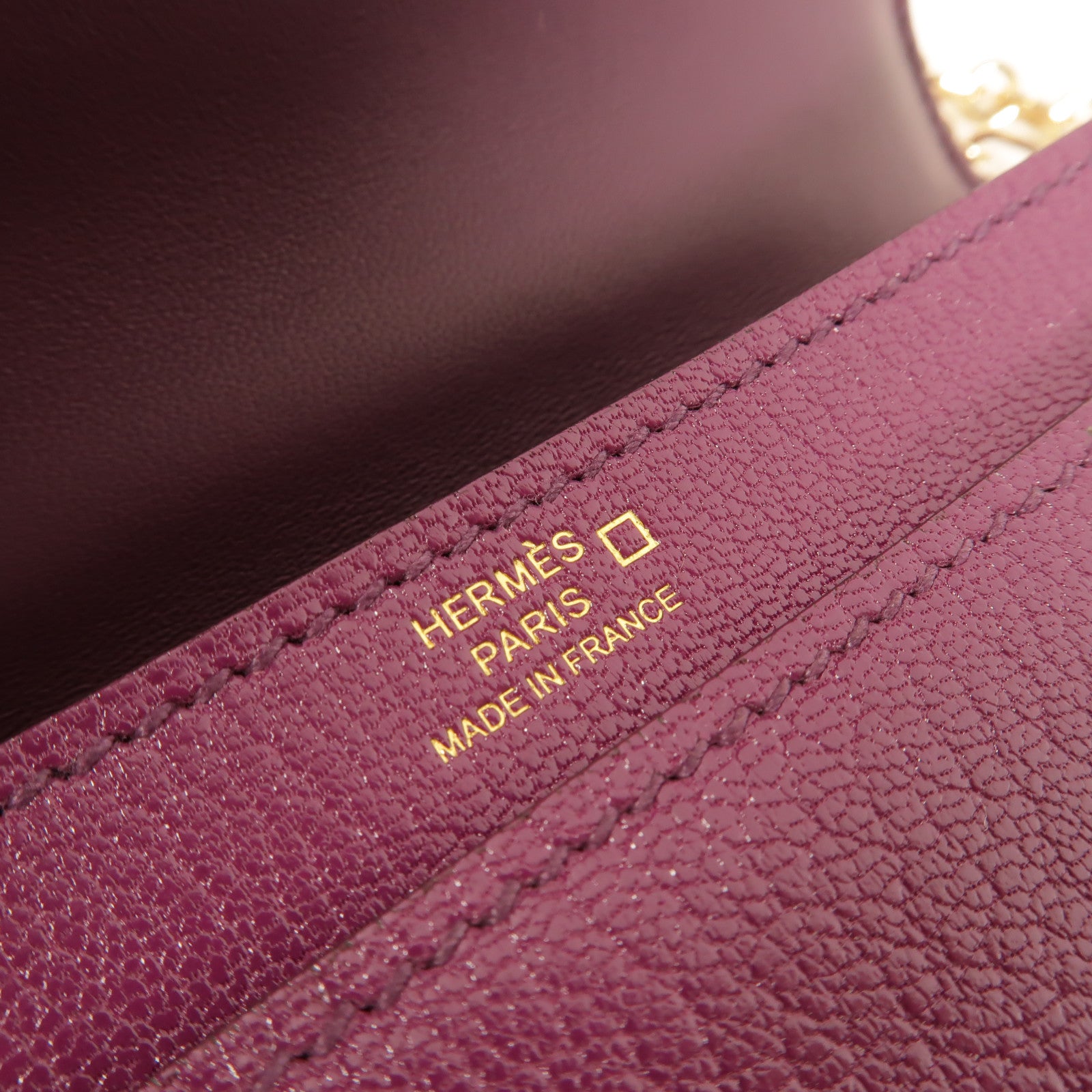 HERMES Chamkil/鱷魚皮革Verrou Mini鏈帶肩背袋Anemone/Cassis