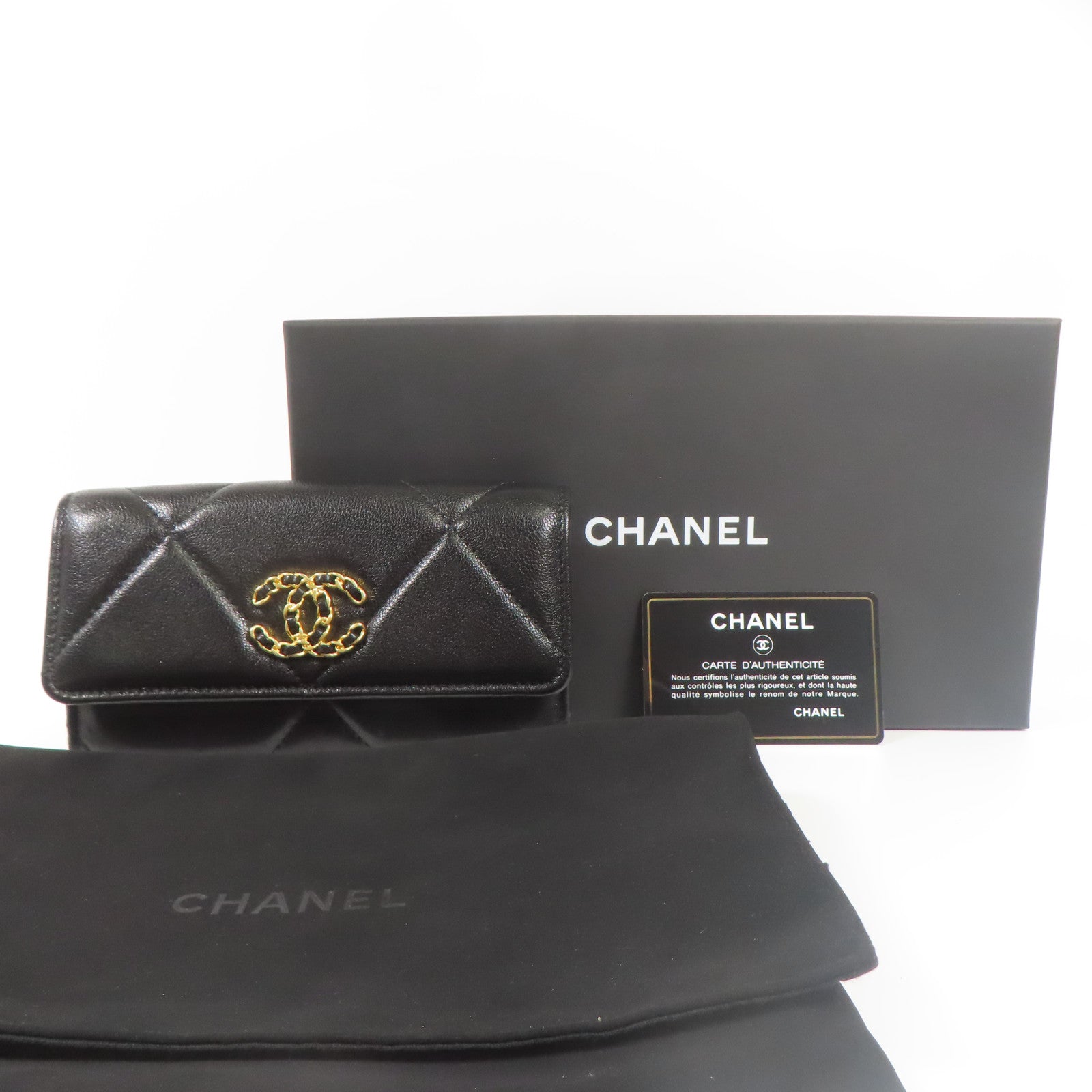 CHANEL 牛皮皮革Wallet金扣長錢包