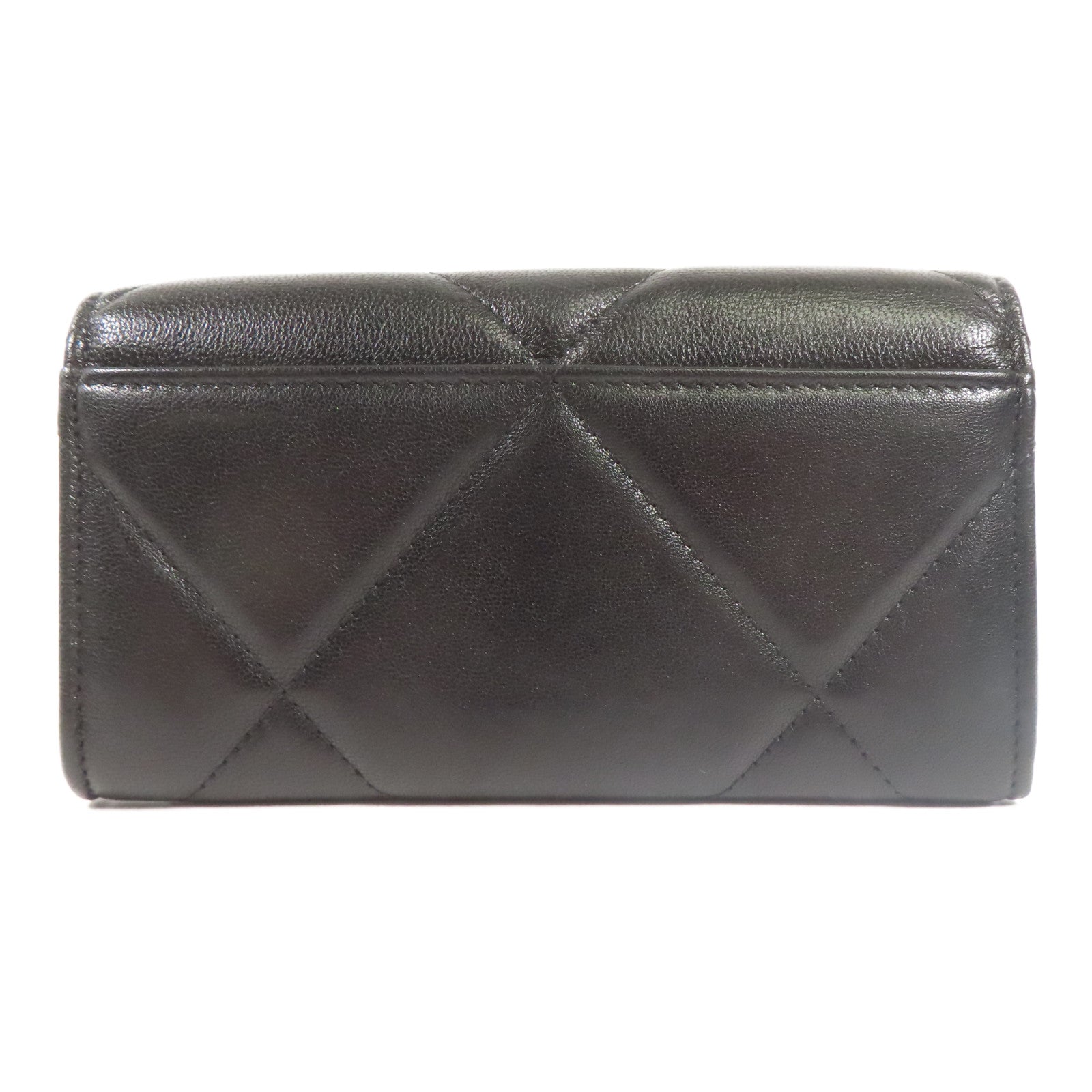 CHANEL 牛皮皮革Wallet金扣長錢包