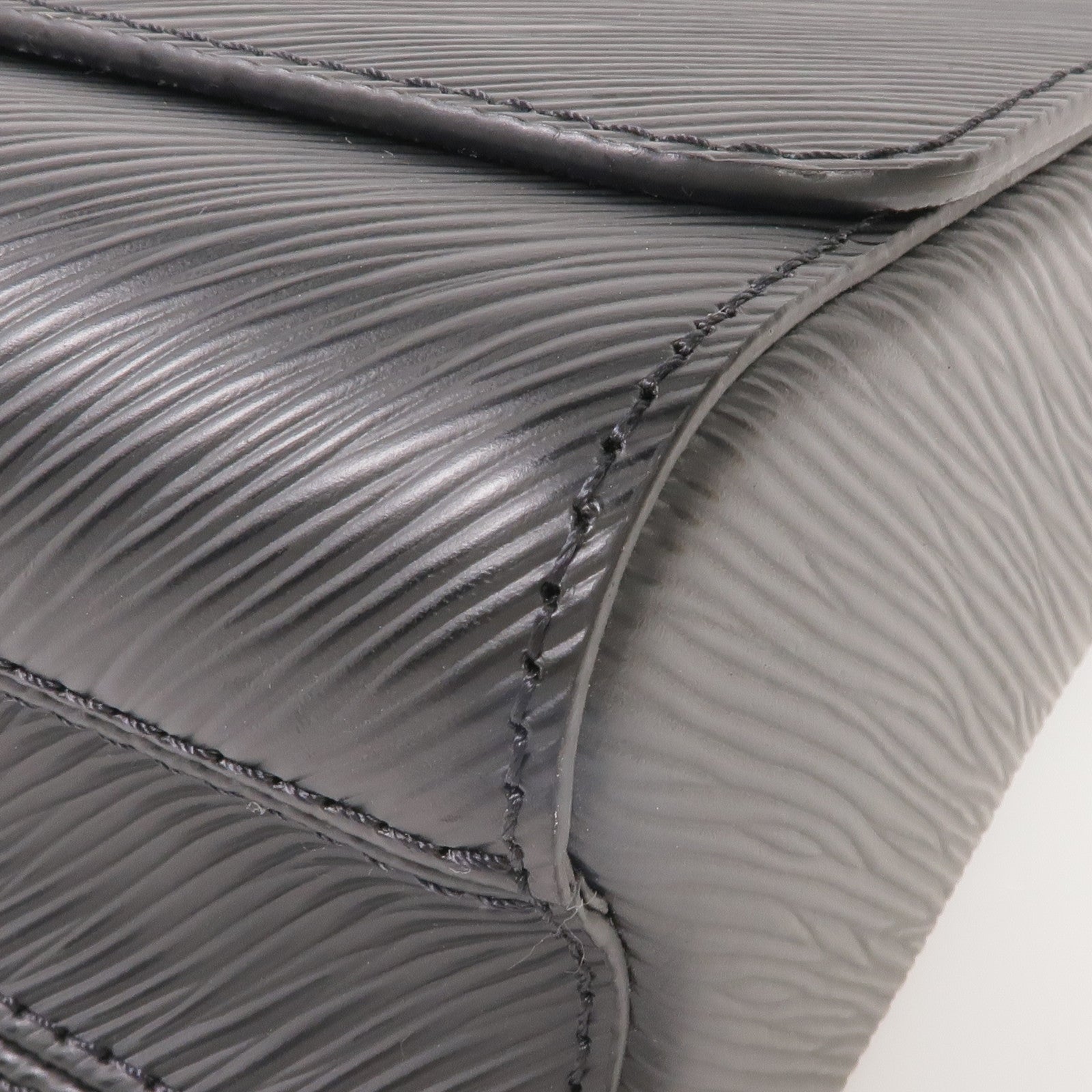 LOUIS VUITTON Epi Twist MM銀扣手挽肩背兩用袋