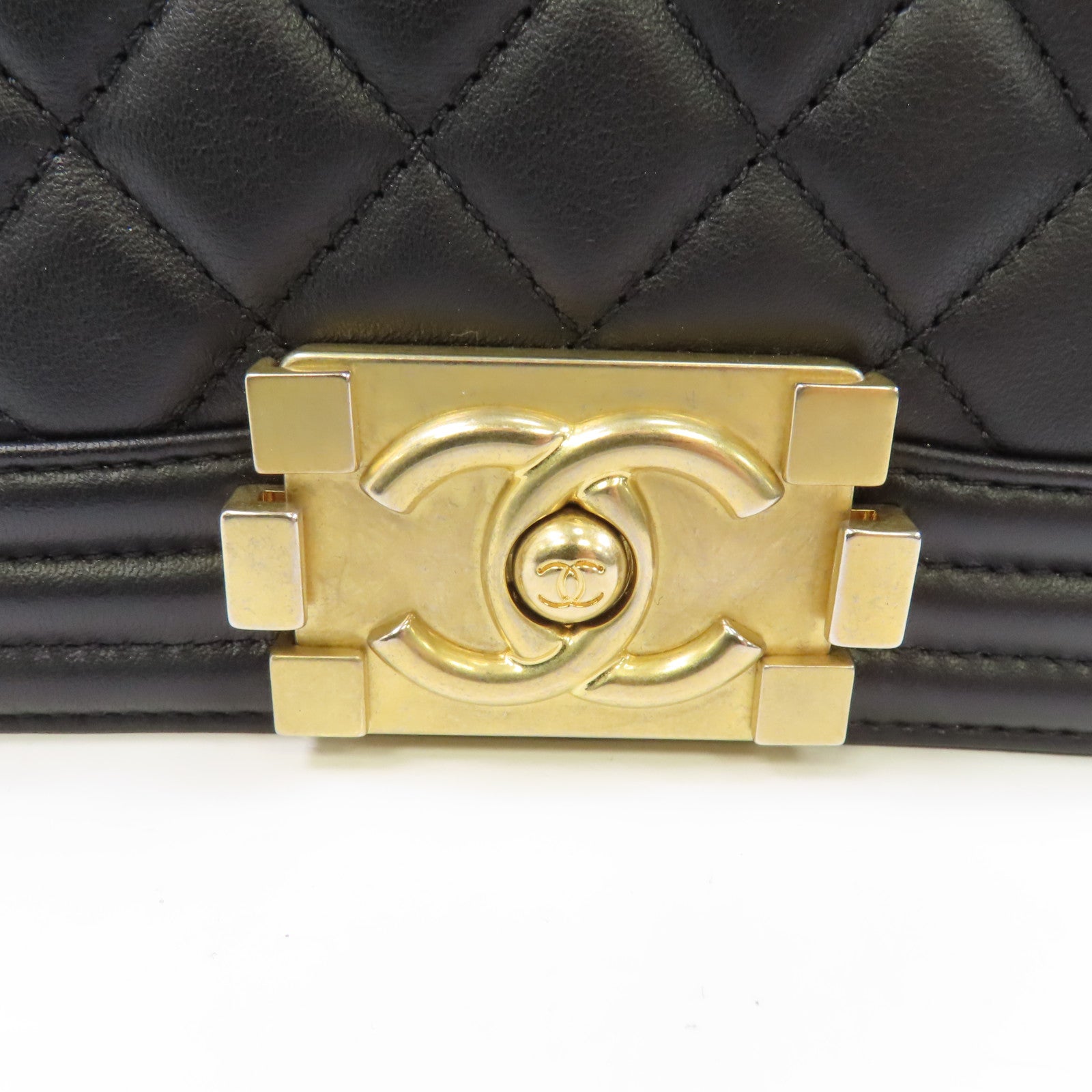 CHANEL 菱格皮革Boy 20cm金扣鏈帶肩背袋黑色