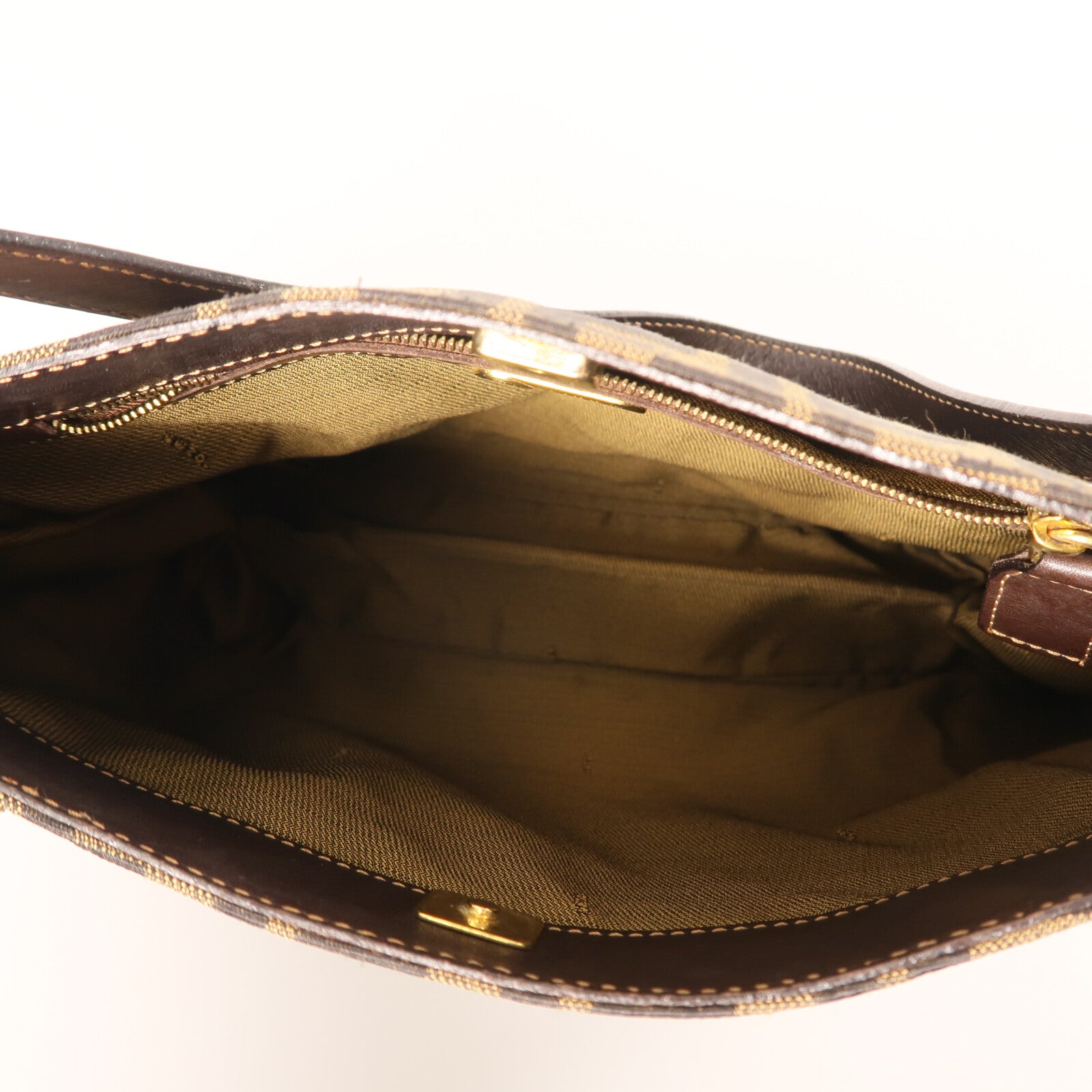 FENDI 帆布Zucca Hobo Bag金扣肩背袋