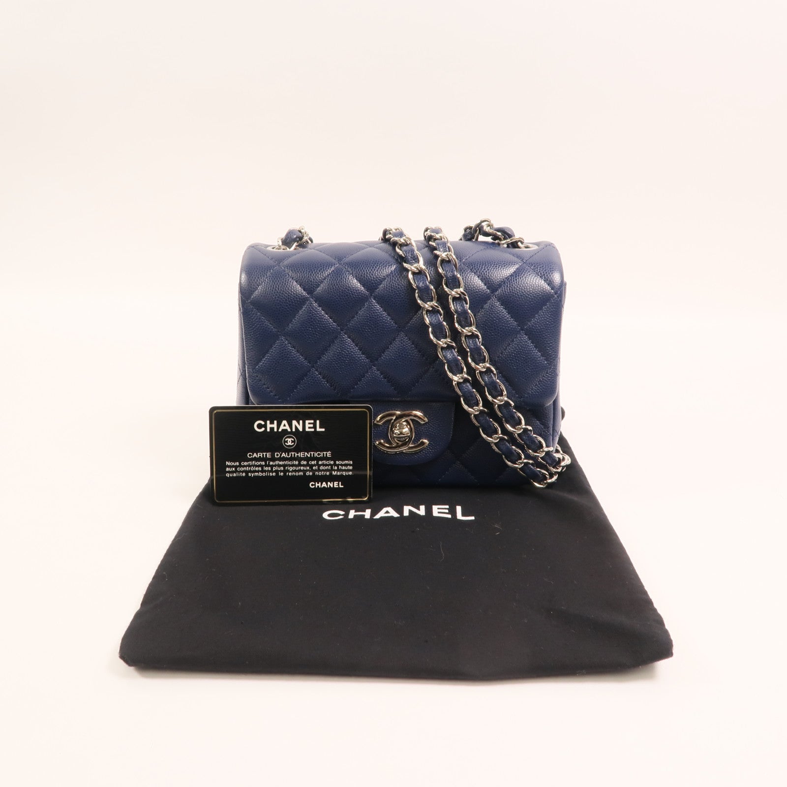 CHANEL 牛皮皮革Classic 17銀扣鏈帶肩背袋