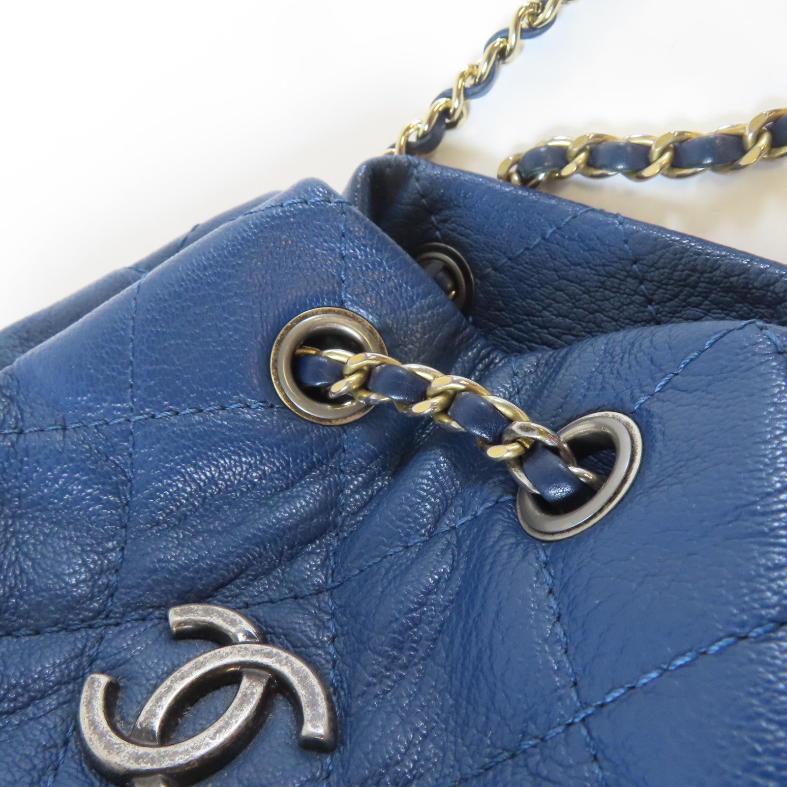 CHANEL 菱格牛皮皮革Gabrielle Backpack金扣/銀扣鏈帶背包藍色