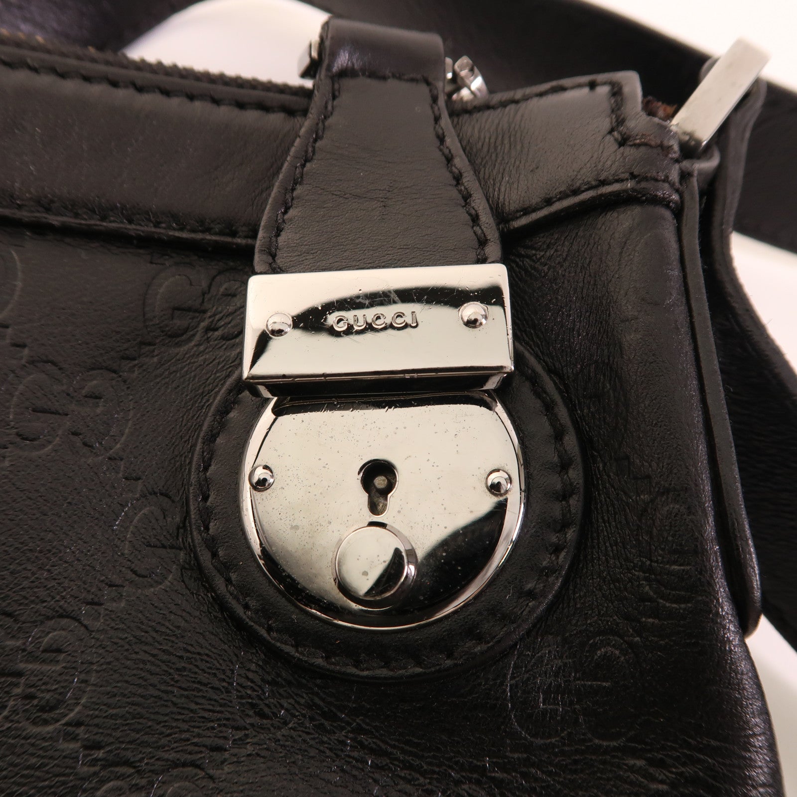 GUCCI 皮革Shoulder Bag銀扣肩背袋