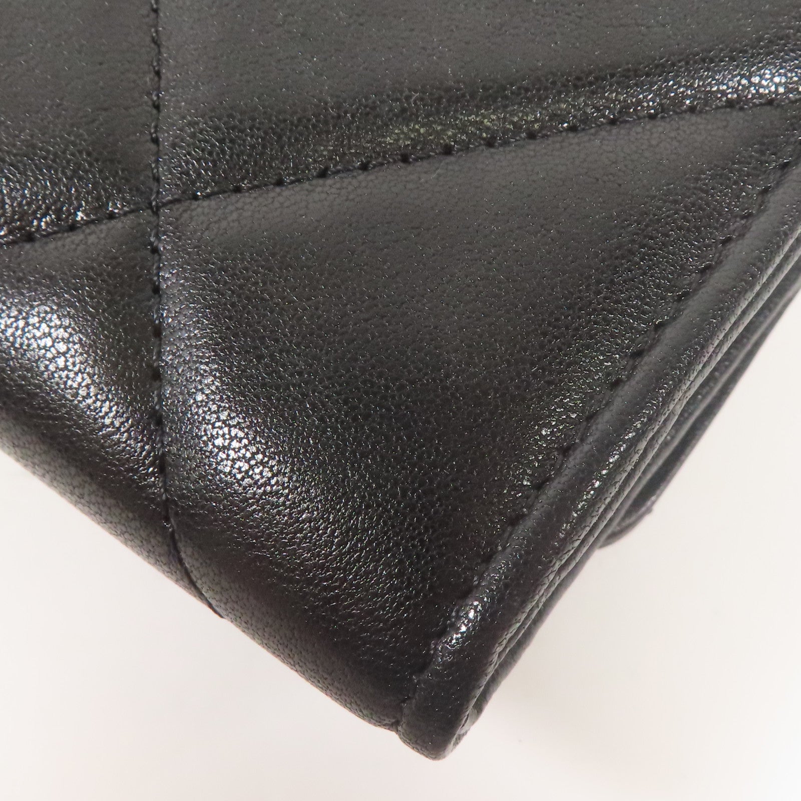 CHANEL 牛皮皮革Wallet金扣長錢包