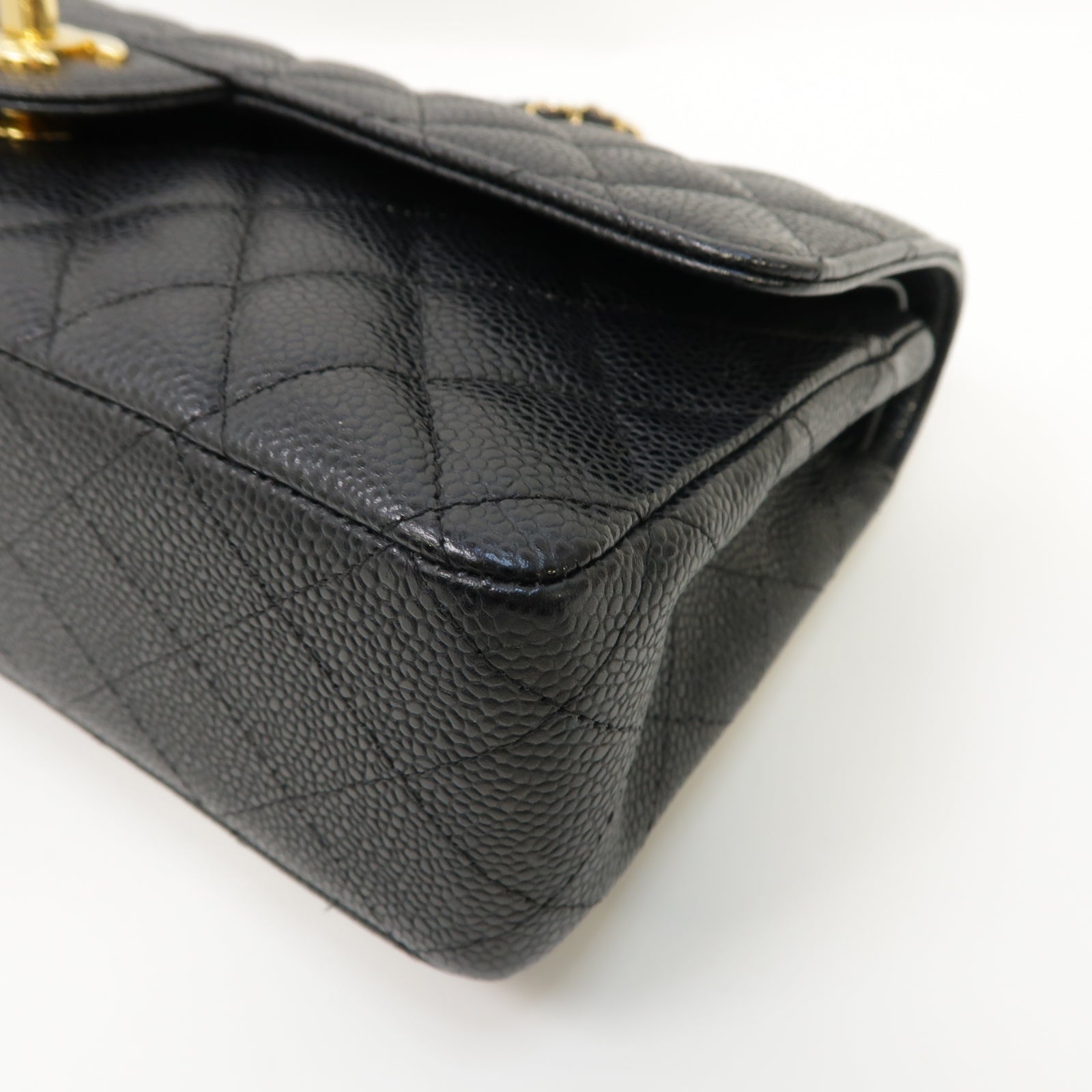 CHANEL 菱格Caviar皮革Classic 25 Chain Shoulder Bag金扣肩背袋黑色