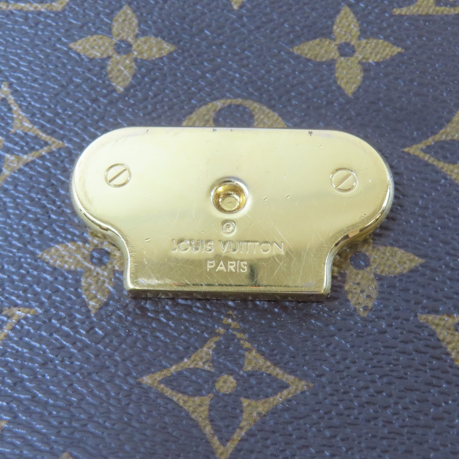 LOUIS VUITTON 【激減優惠】Monogram Saint Placide金扣鏈帶肩背袋啡色/黑色