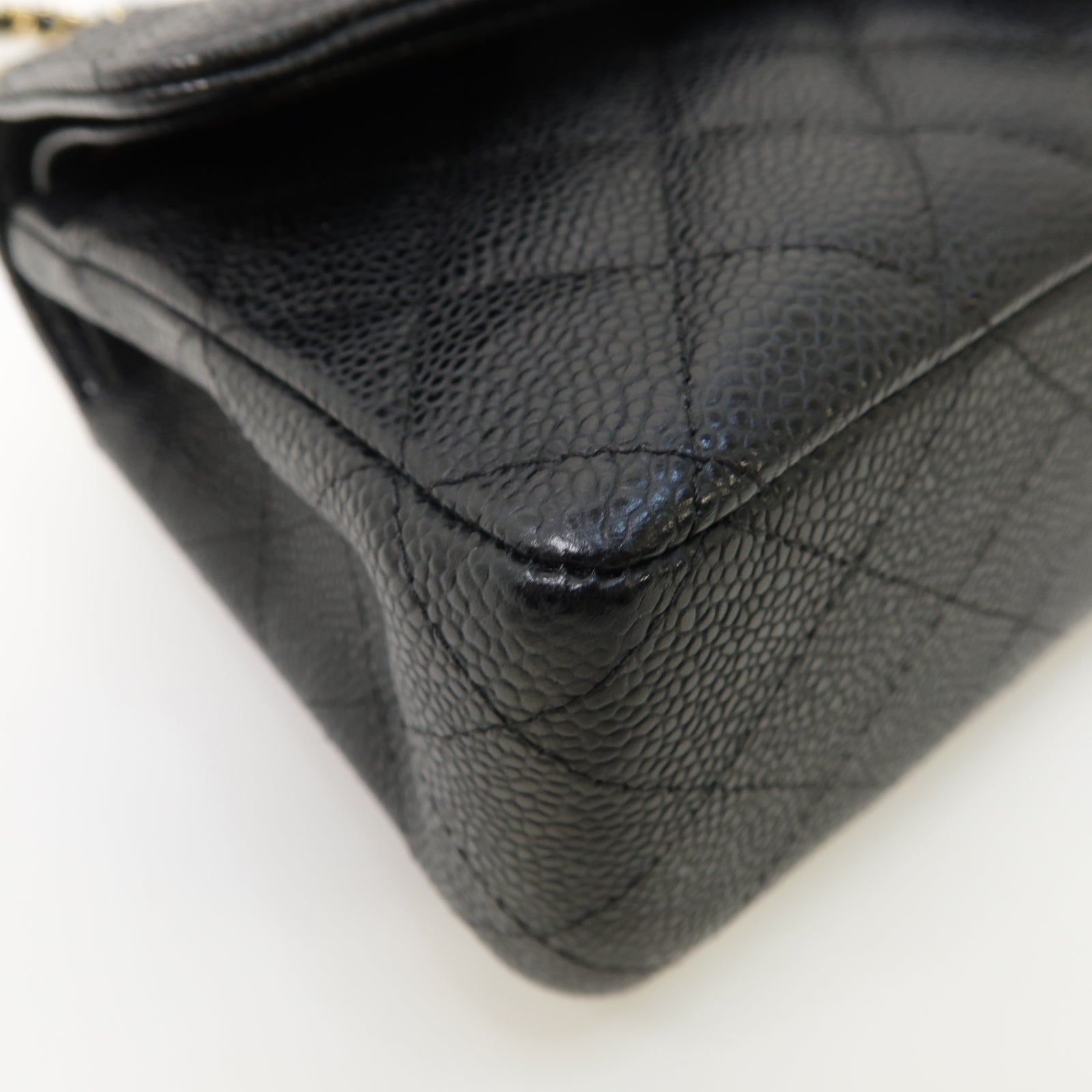 CHANEL 菱格Caviar皮革Classic 25 Chain Shoulder Bag金扣肩背袋黑色