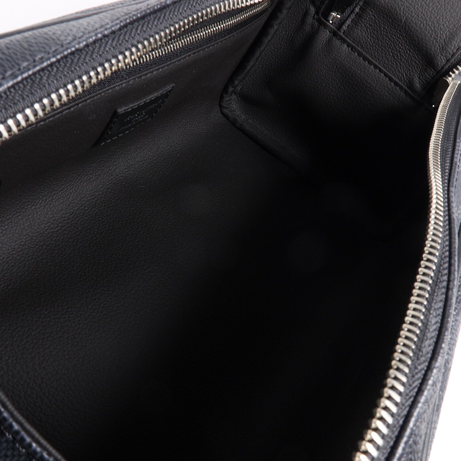 LOUIS VUITTON Damier Graphite Dopp Kit Toilet Pouch手拿包