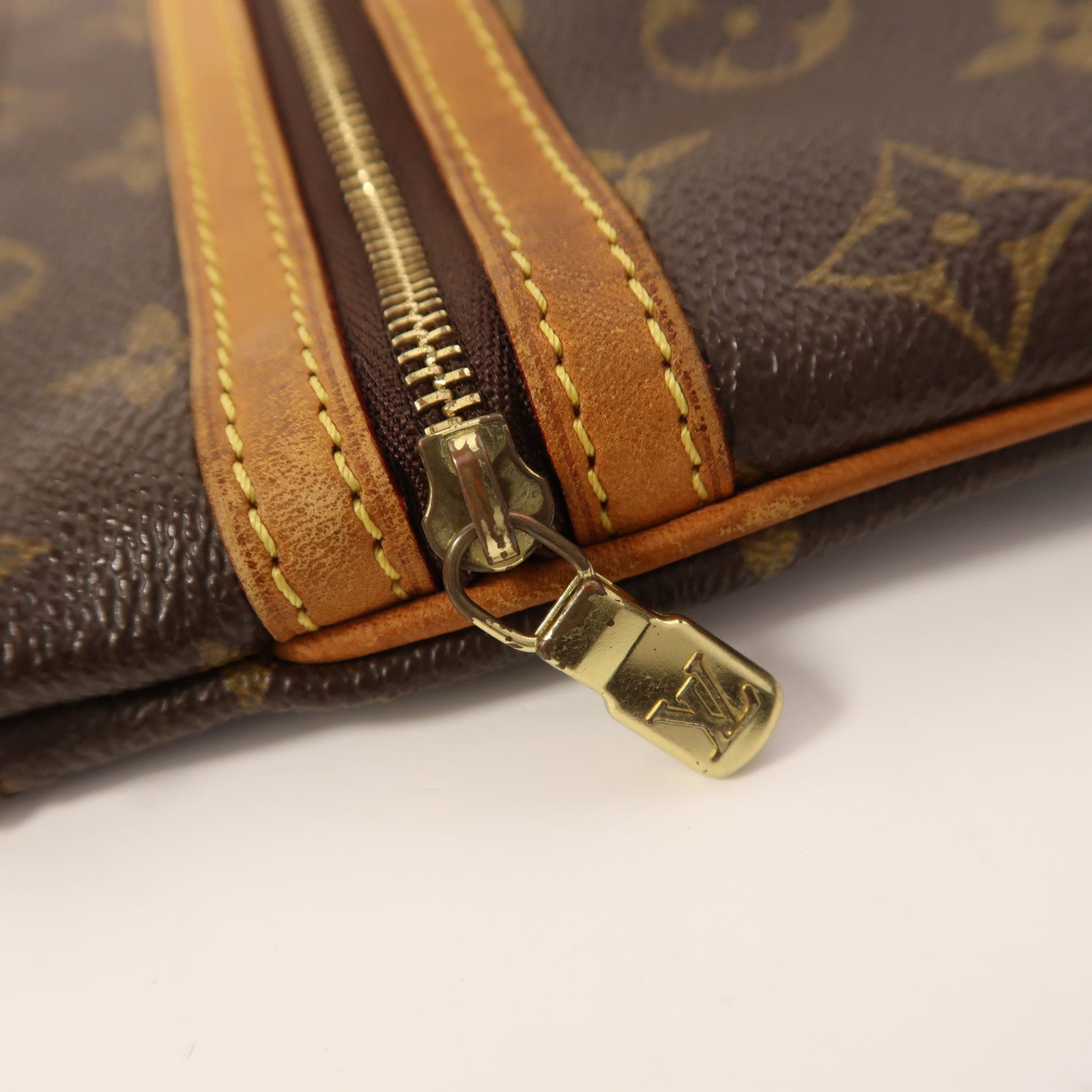 LOUIS VUITTON Monogram Pochette Bosphore金扣肩背袋棕色