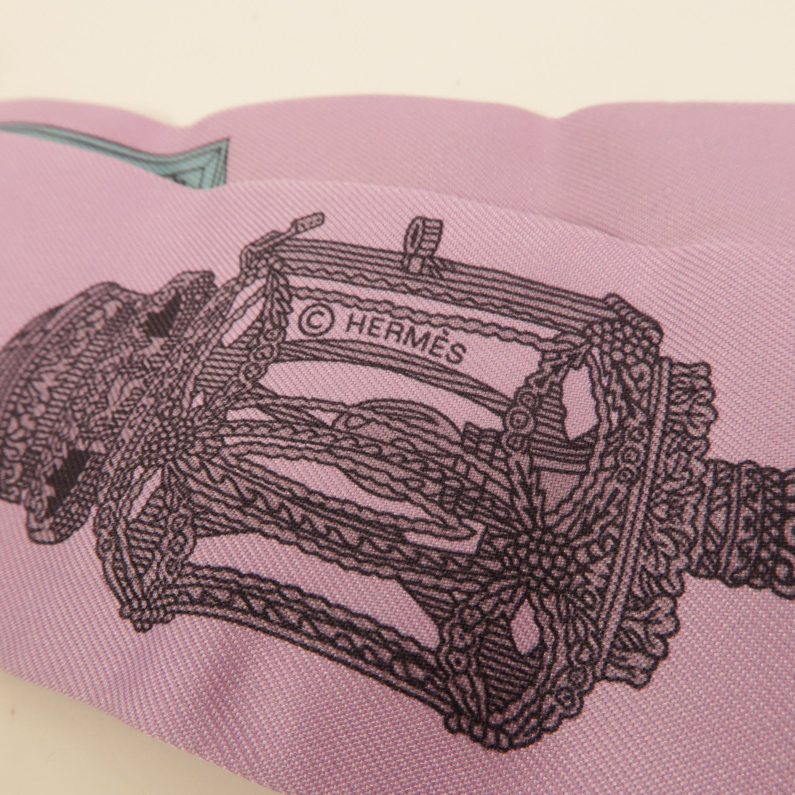 HERMES 絲質Twilly絲巾