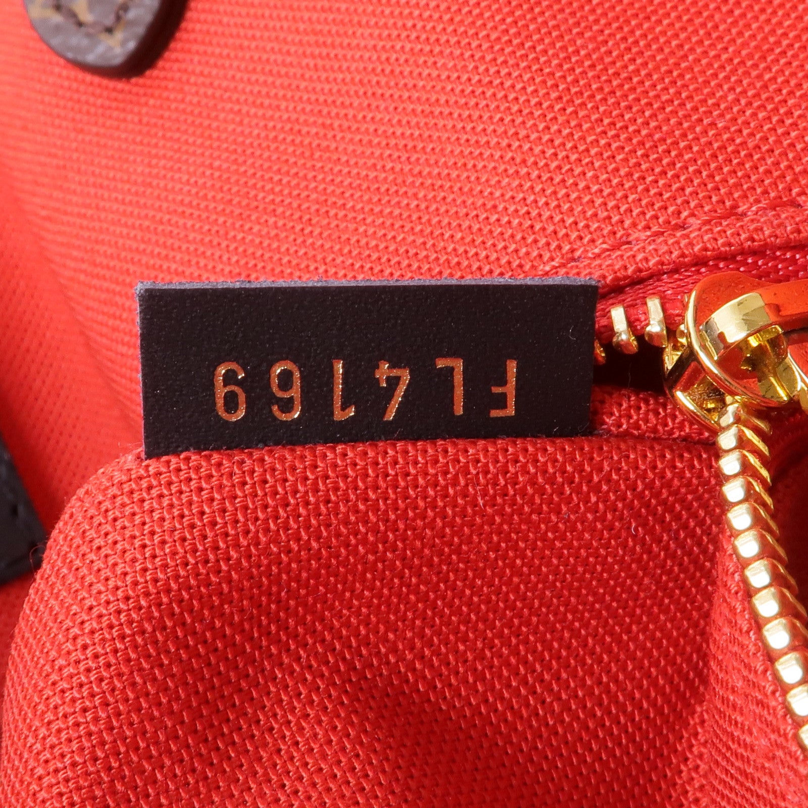 LOUIS VUITTON 【激減優惠】Monogram Giant On The Go GM金扣手挽肩背兩用袋