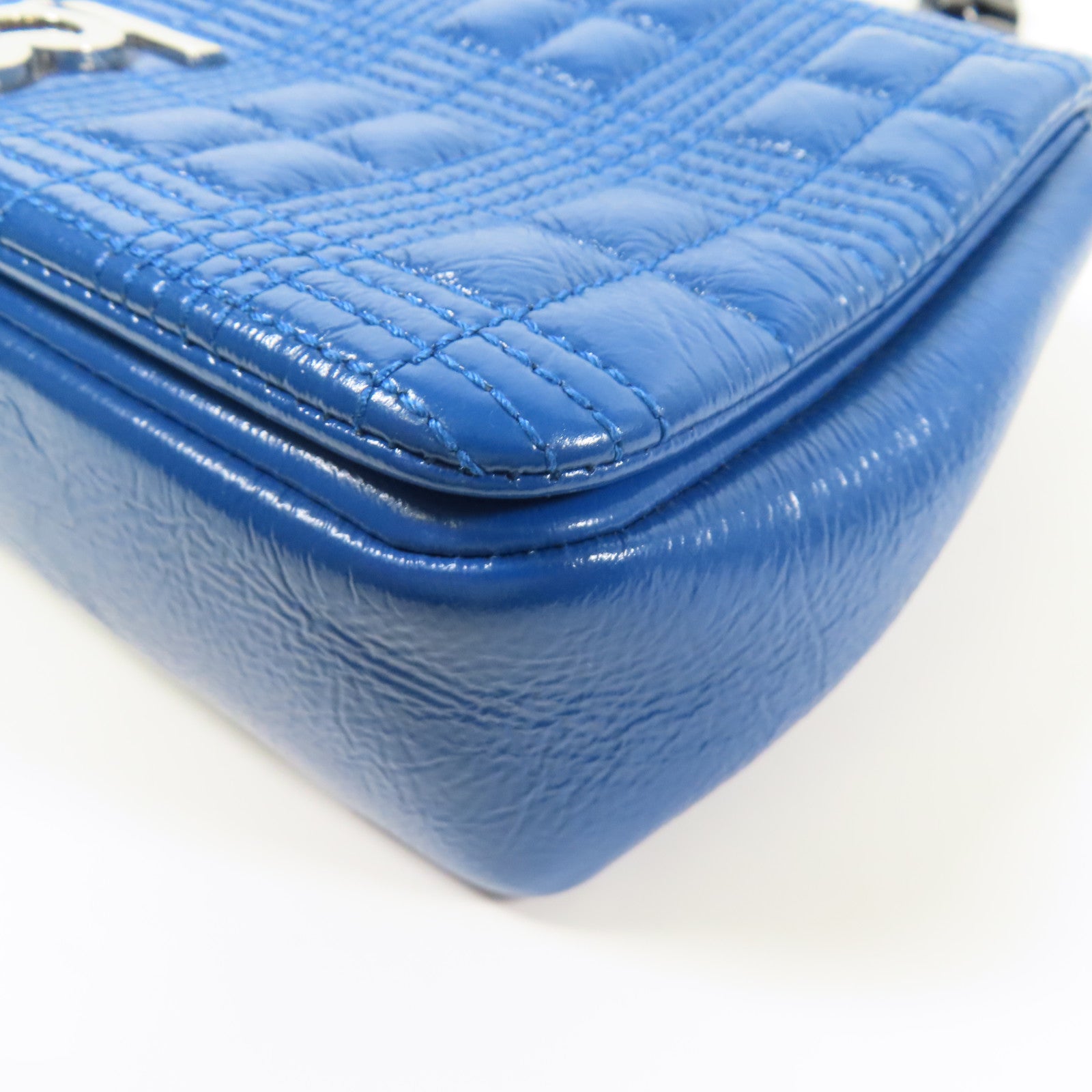 BURBERRY 牛皮皮革Chain Shoulder銀扣鏈帶肩背袋