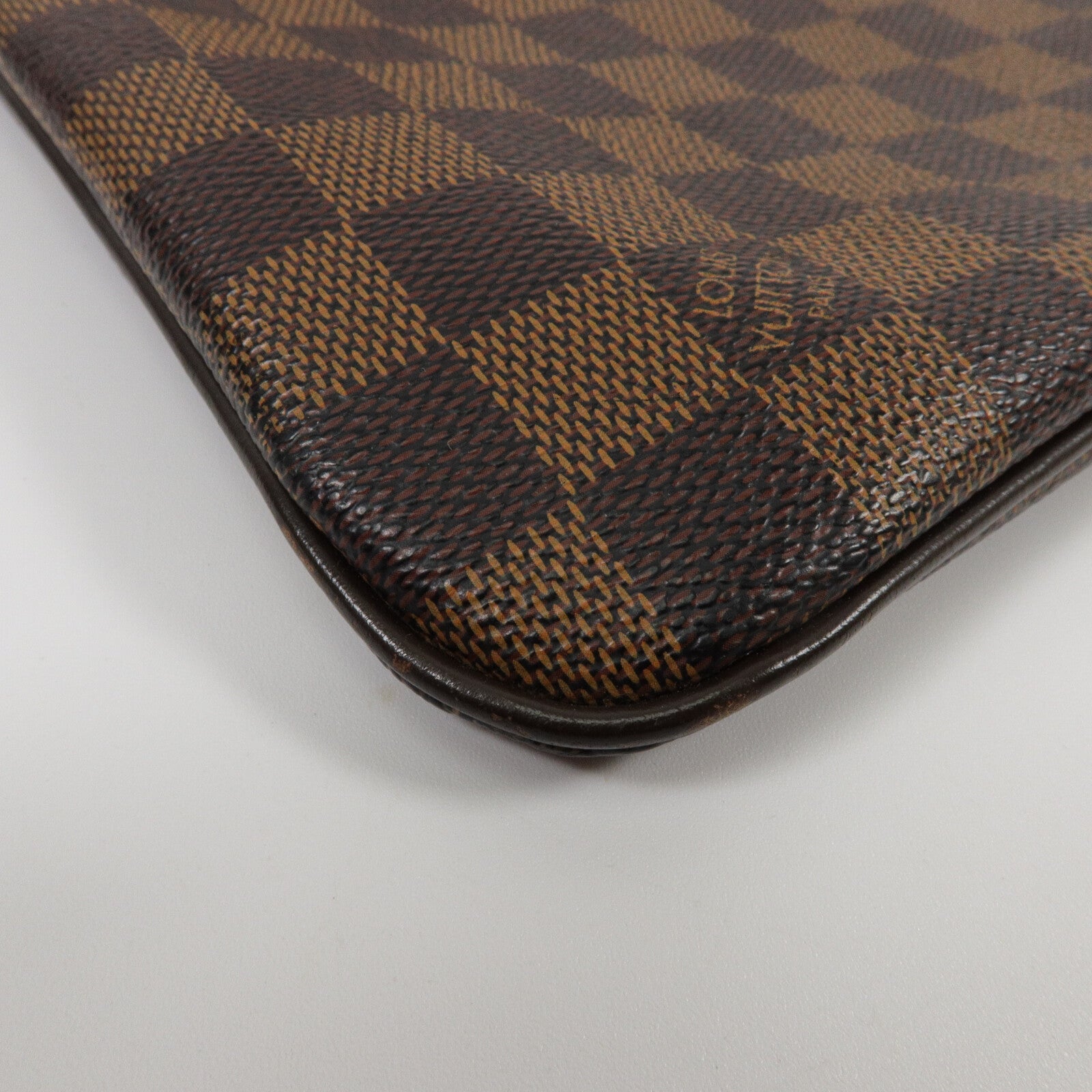 LOUIS VUITTON Damier Plate Brooklyn肩背袋