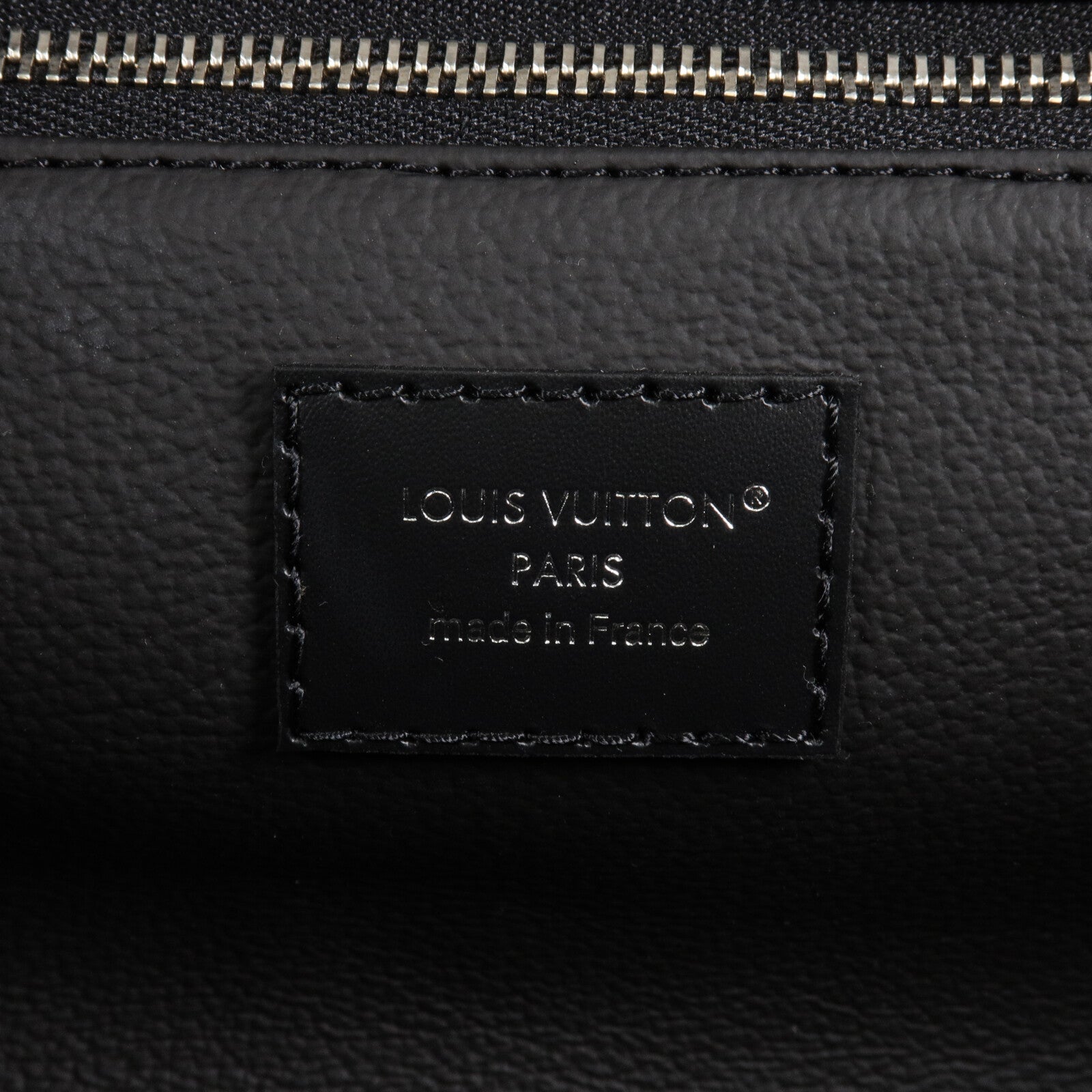 LOUIS VUITTON Damier Graphite Dopp Kit Toilet Pouch手拿包