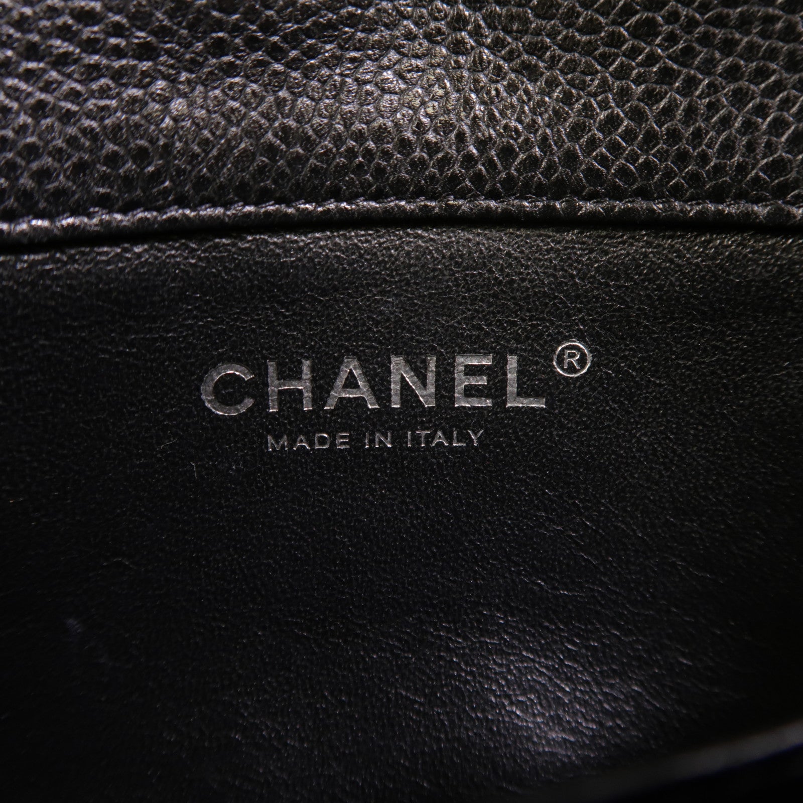CHANEL 牛皮皮革Classic Extra Mini Flap Bag銀扣鏈帶肩背袋