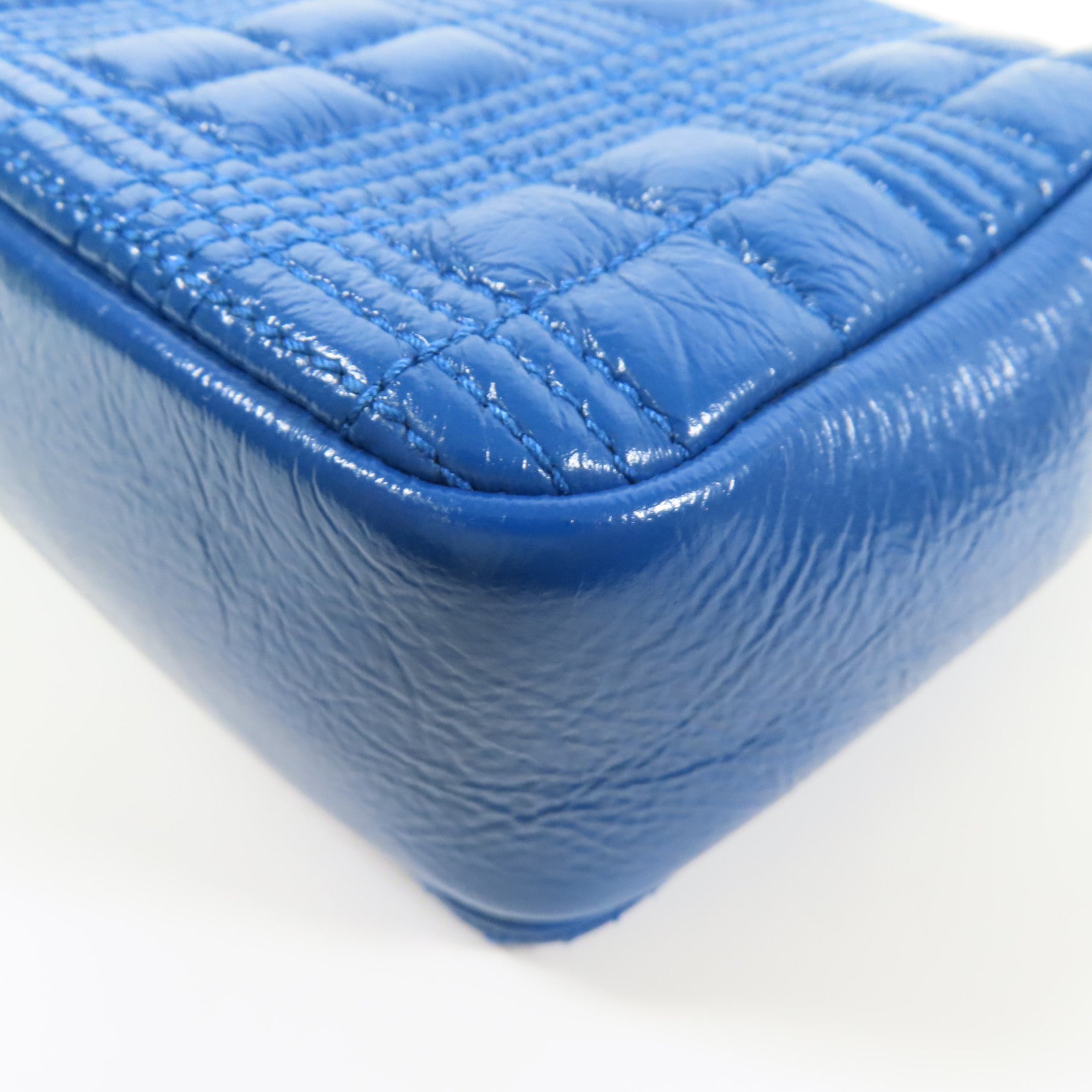 BURBERRY 牛皮皮革Chain Shoulder銀扣鏈帶肩背袋