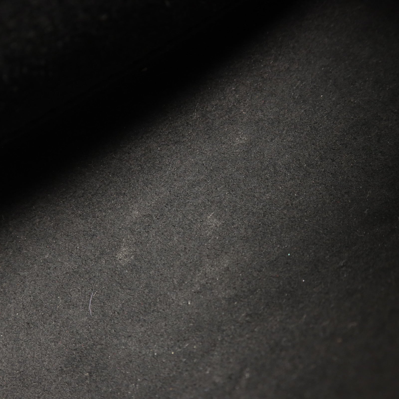 LOUIS VUITTON Monogram Empreinte Vavin BB金扣肩背袋