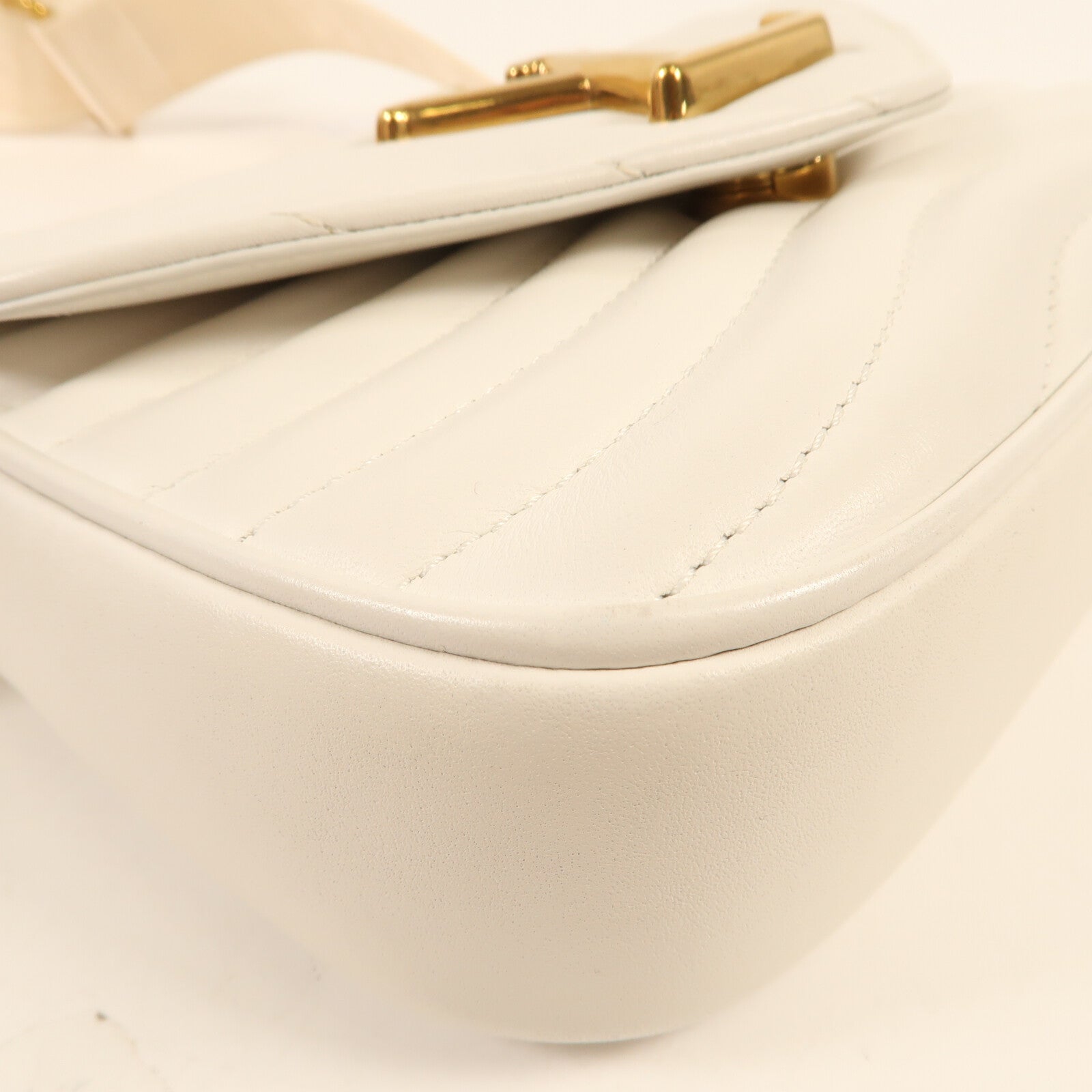 LOUIS VUITTON 牛皮皮革New Wave Multi Pochette金扣肩背袋