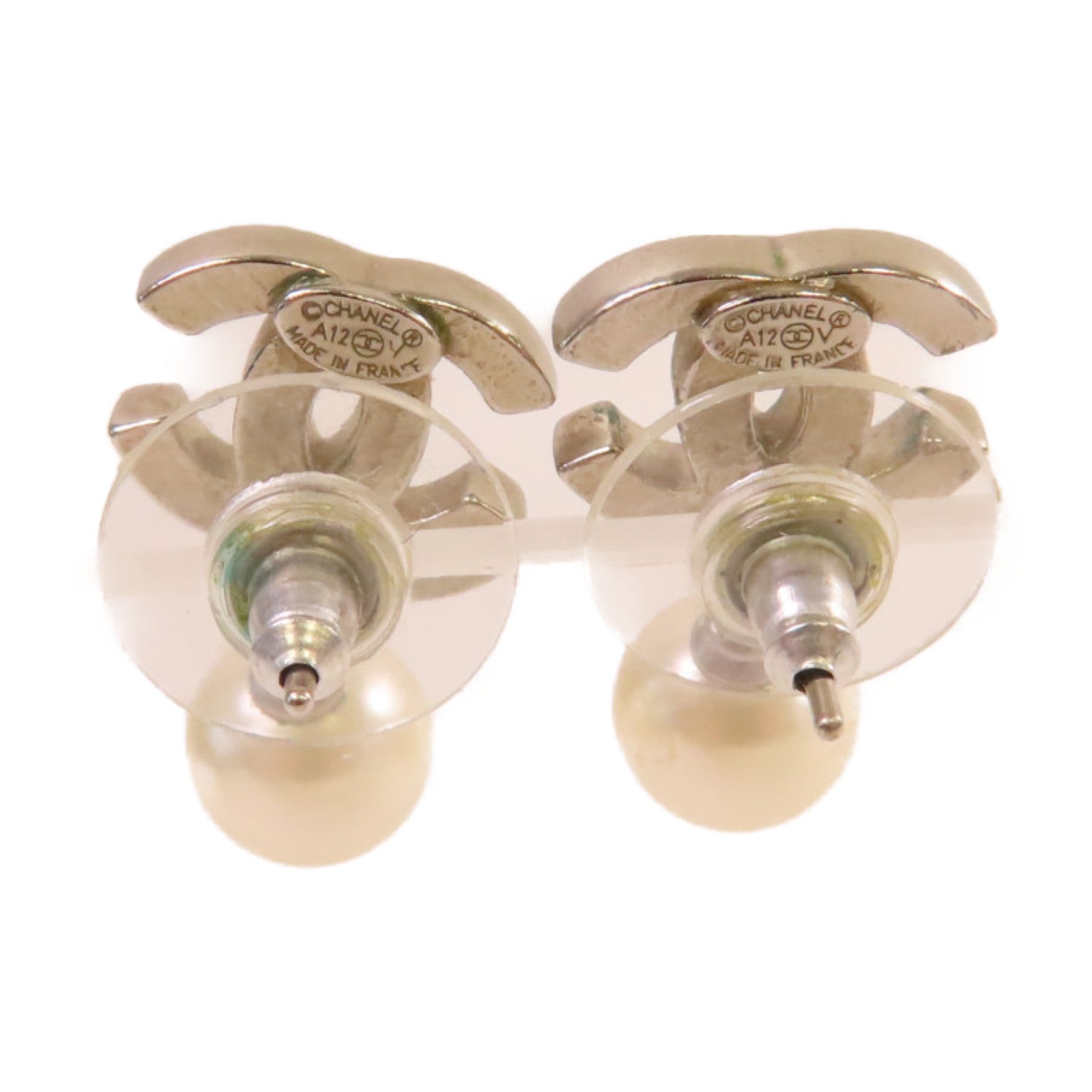 CHANEL 金屬/仿珍珠CC Drop Earrings耳環銀色/珍珠色