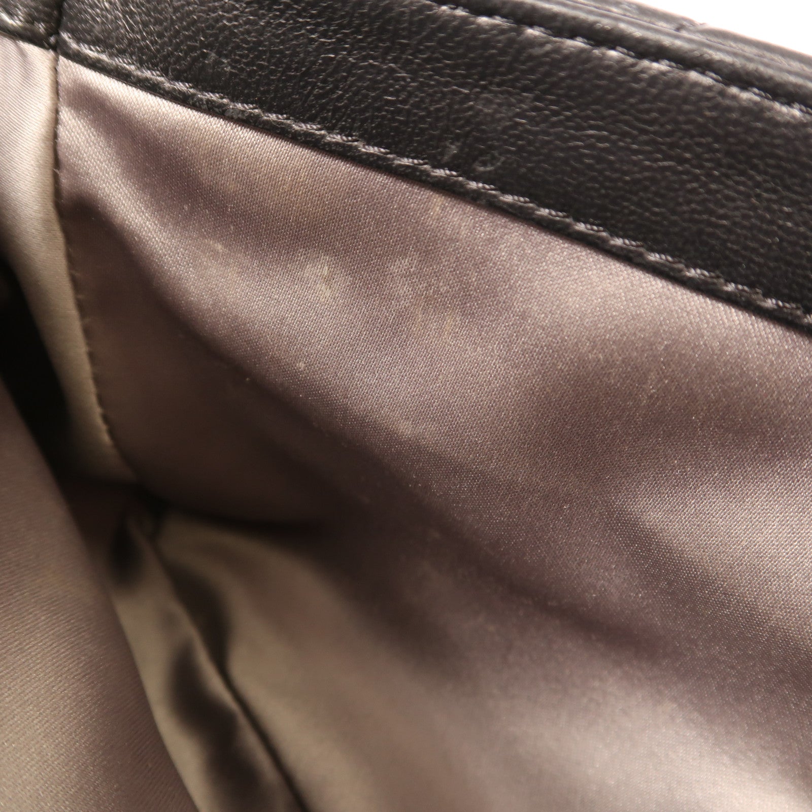 CHANEL 羊皮皮革Chain Shoulder銀扣鏈帶肩背袋