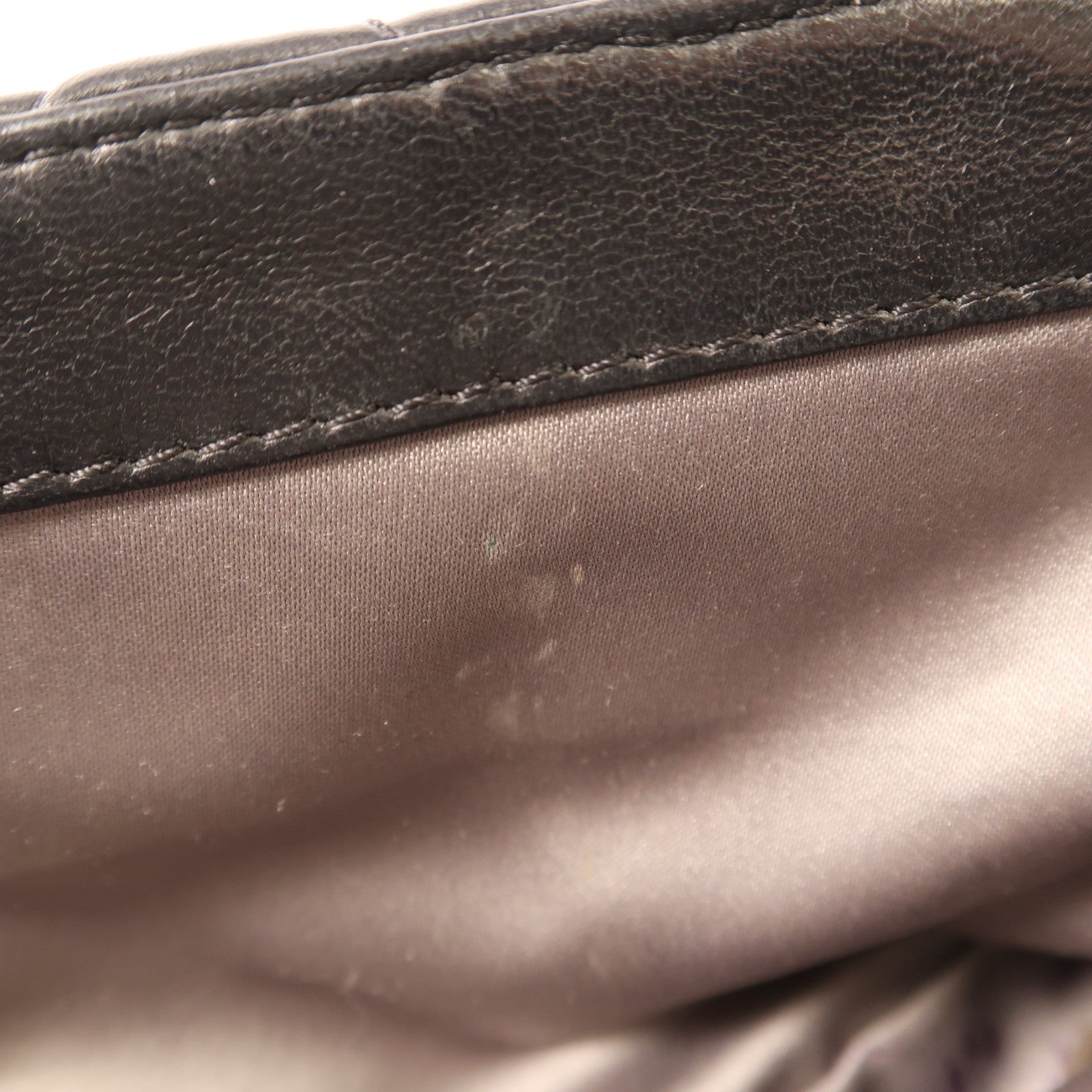 CHANEL 羊皮皮革Chain Shoulder銀扣鏈帶肩背袋