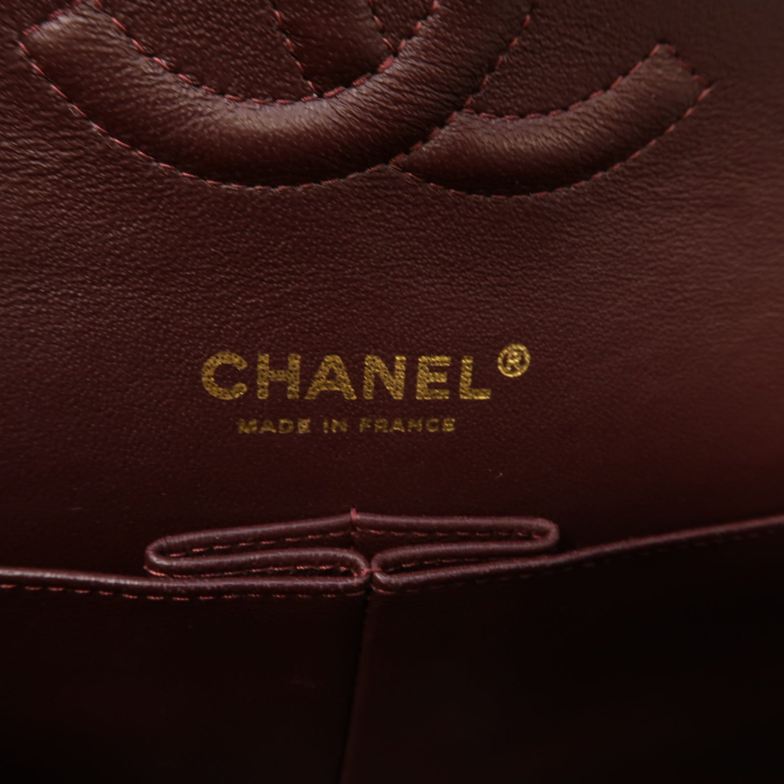 CHANEL 菱格Caviar皮革Classic 25 Chain Shoulder Bag金扣肩背袋黑色