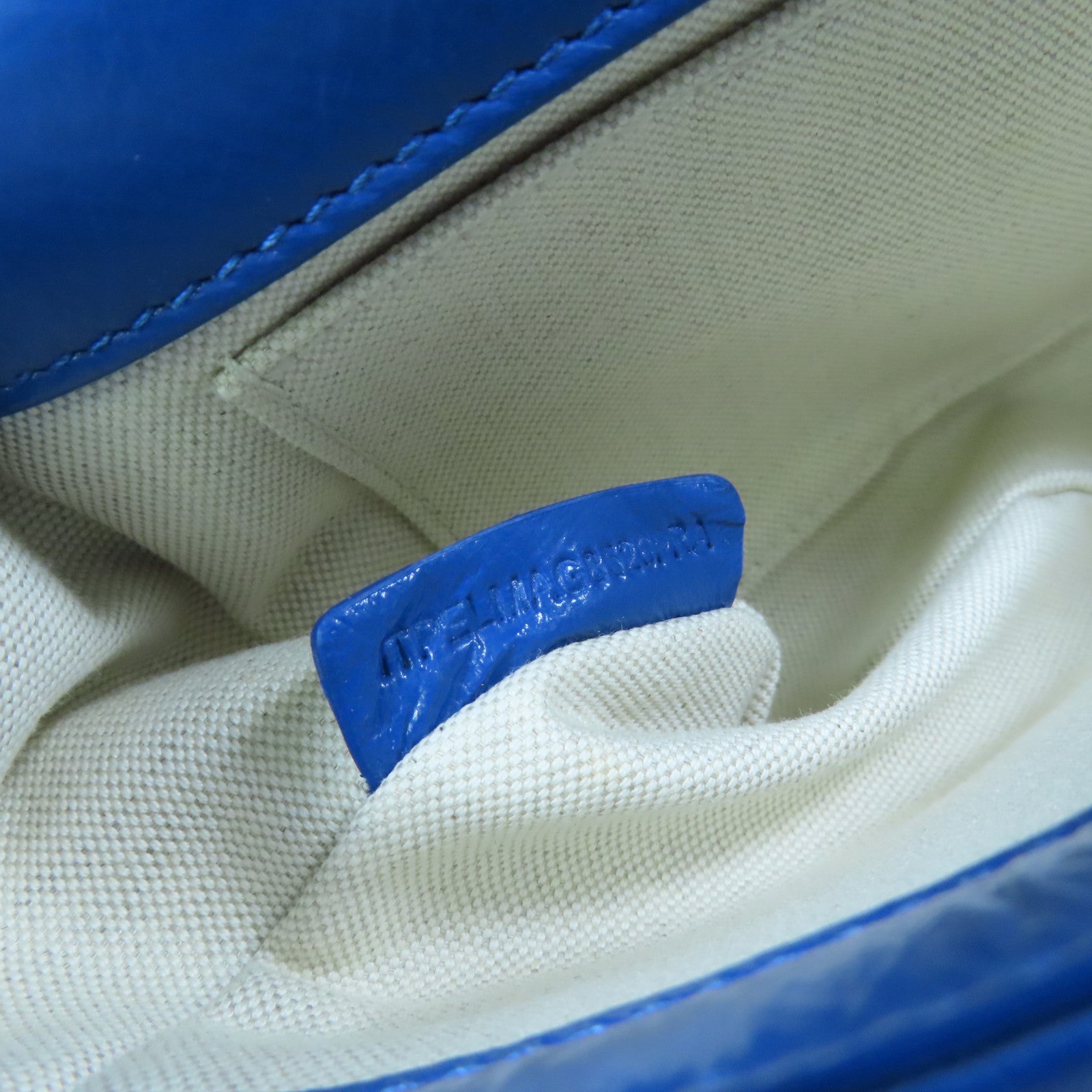 BURBERRY 牛皮皮革Chain Shoulder銀扣鏈帶肩背袋