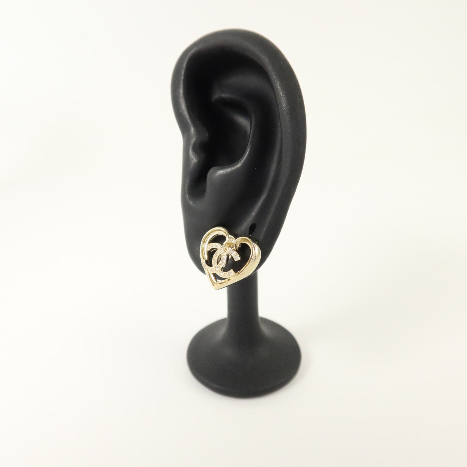 CHANEL 金屬CC Logo Heart Stud Earrings耳環