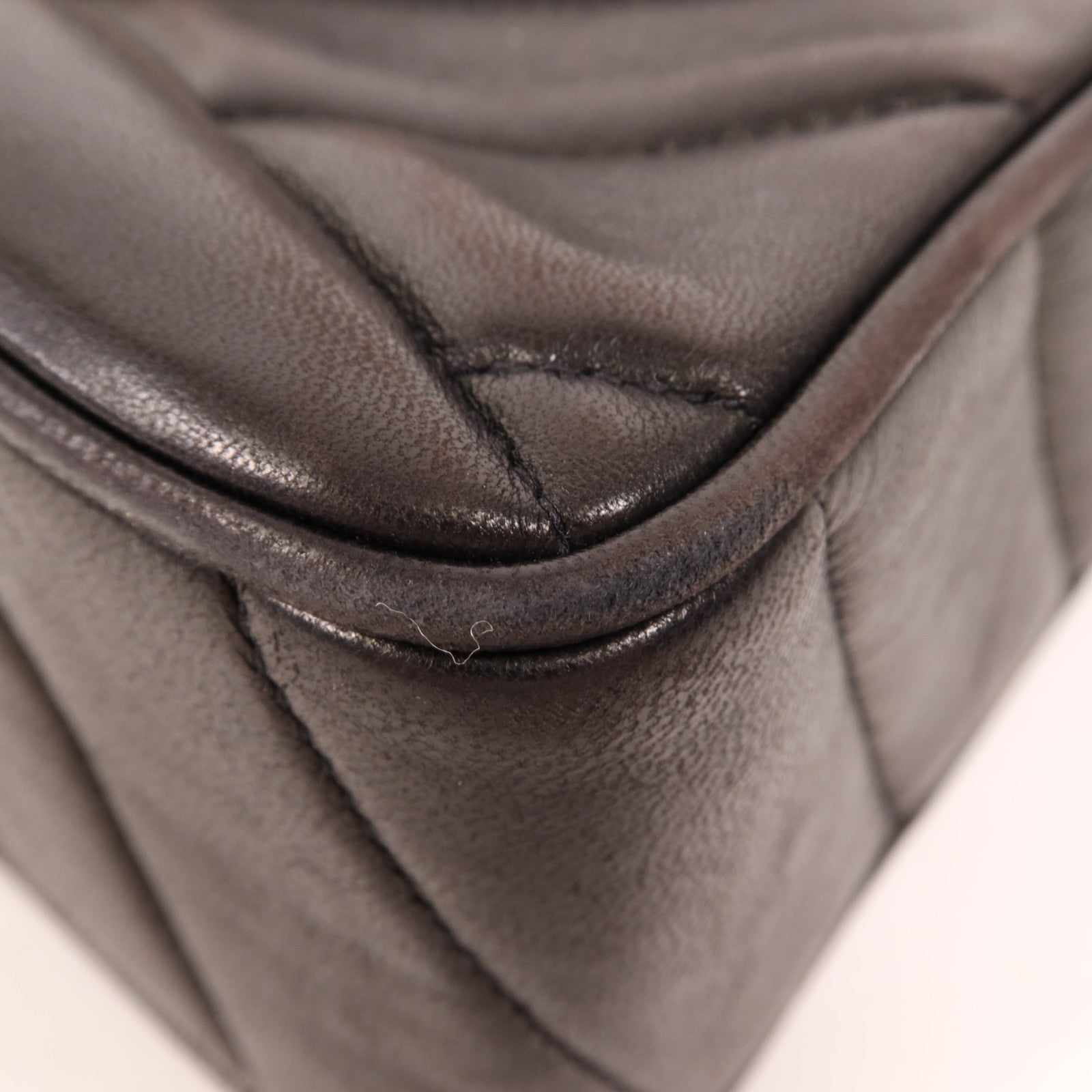 CHANEL 羊皮皮革Vintage Chain Shoulder金扣鏈帶肩背袋
