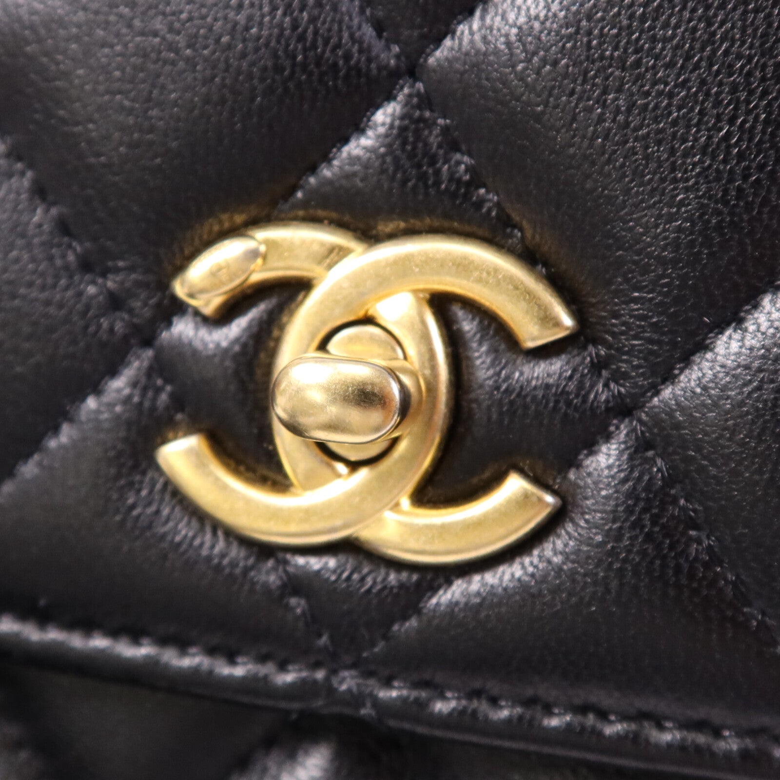 CHANEL 羊皮皮革Chain Shoulder Bag金扣鏈帶肩背袋