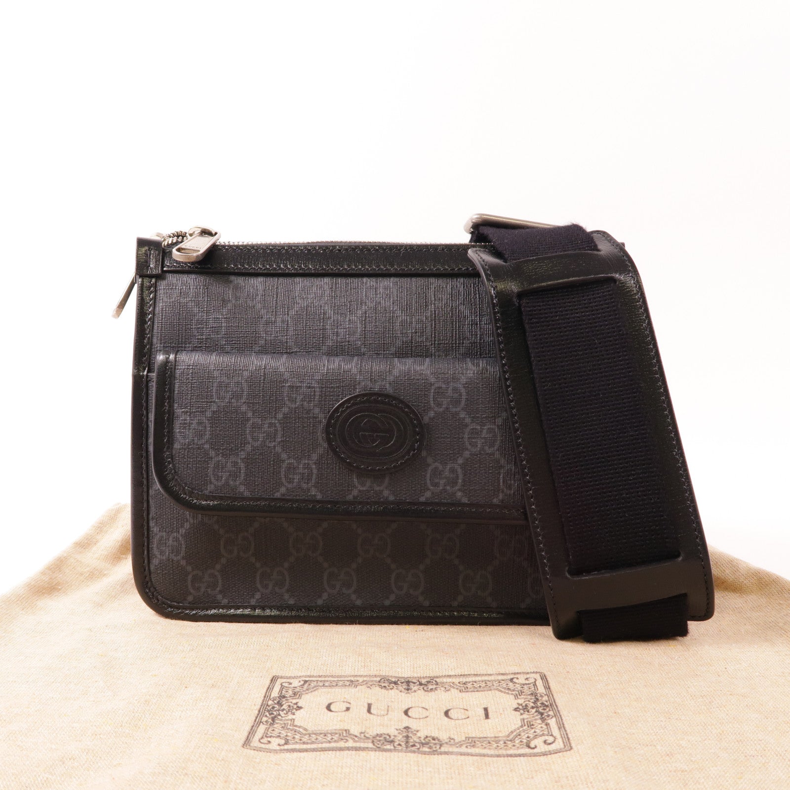GUCCI 塗層帆布Shoulder Bag銀扣肩背袋